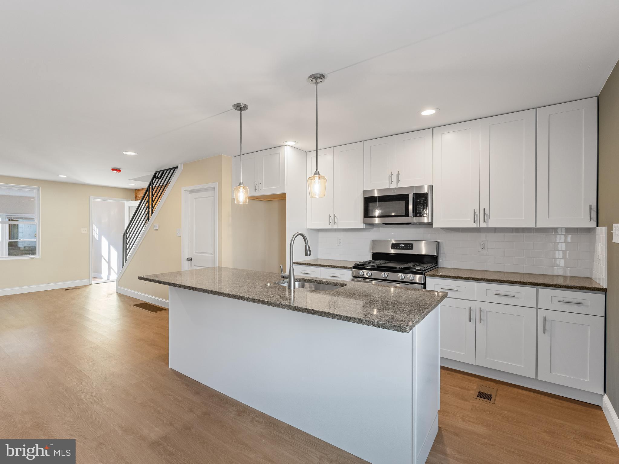 FELTONVILLE - Residential