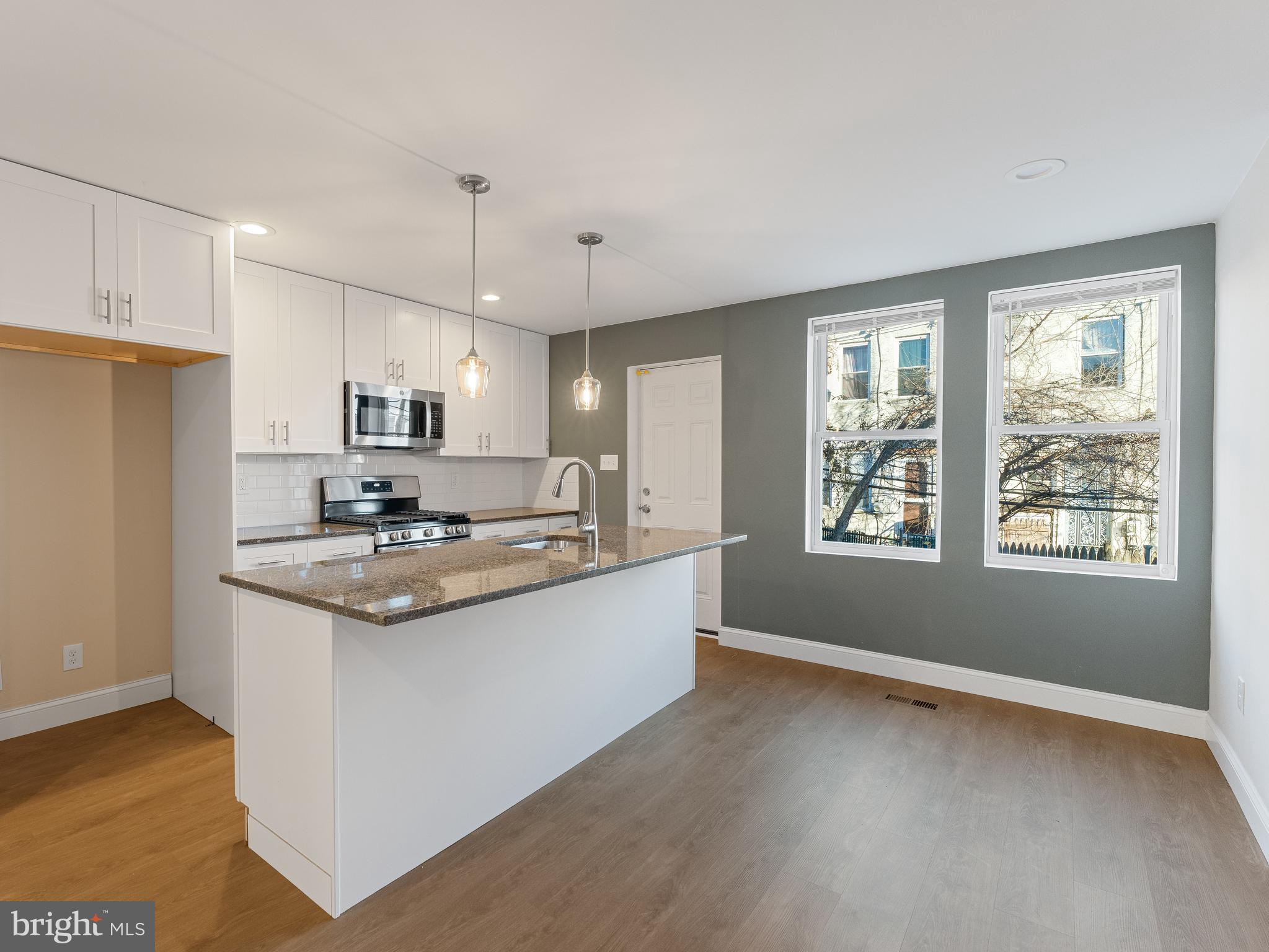 FELTONVILLE - Residential