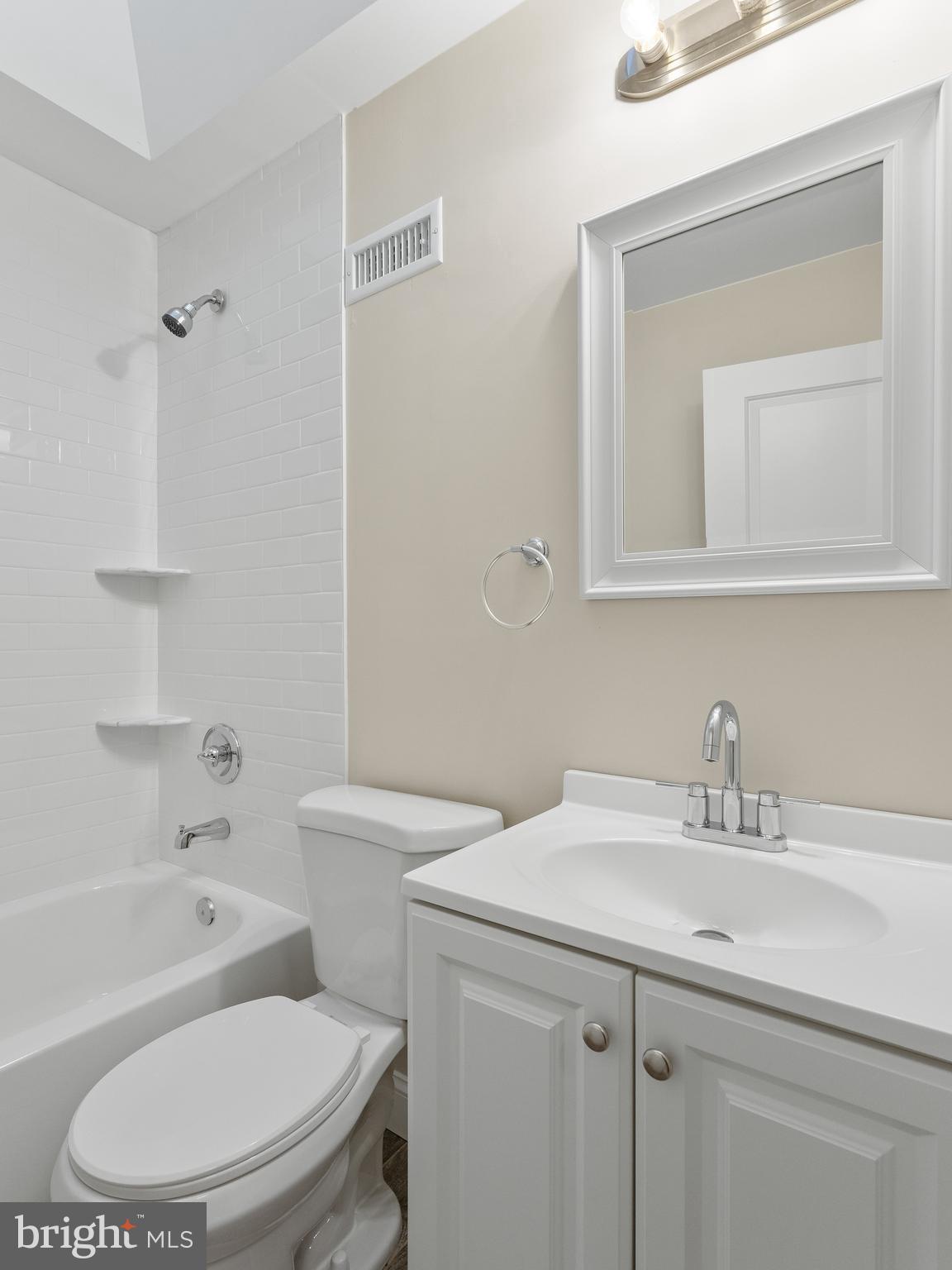 FELTONVILLE - Residential