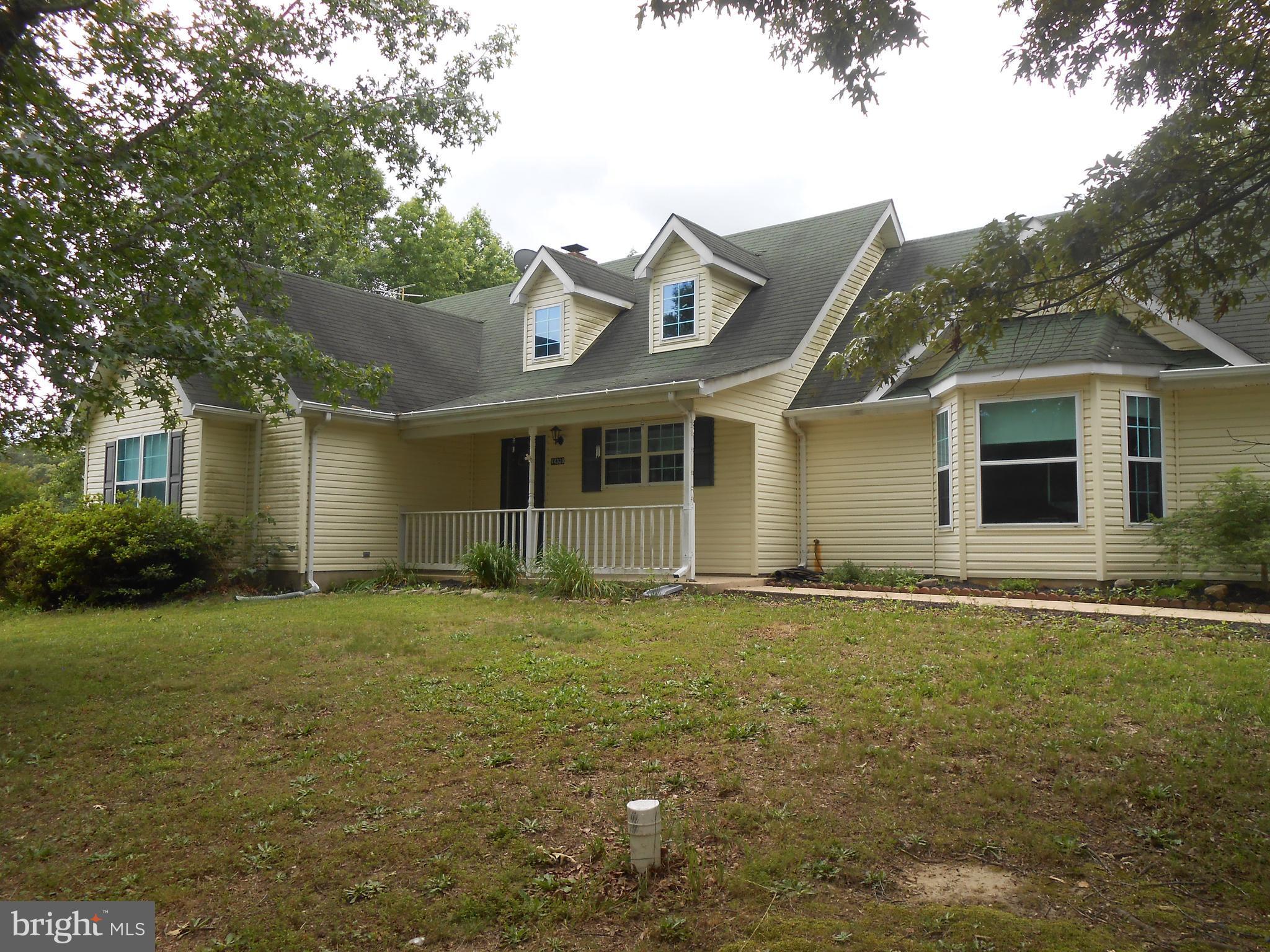 3 bedroom and 2 full bath Rambler.  All electric home. Nice open floor plan.  Fireplace, shed and patio. Nice large yard.