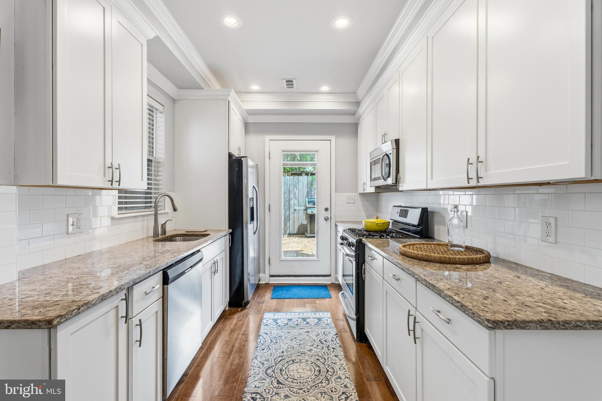 CANTON - Residential