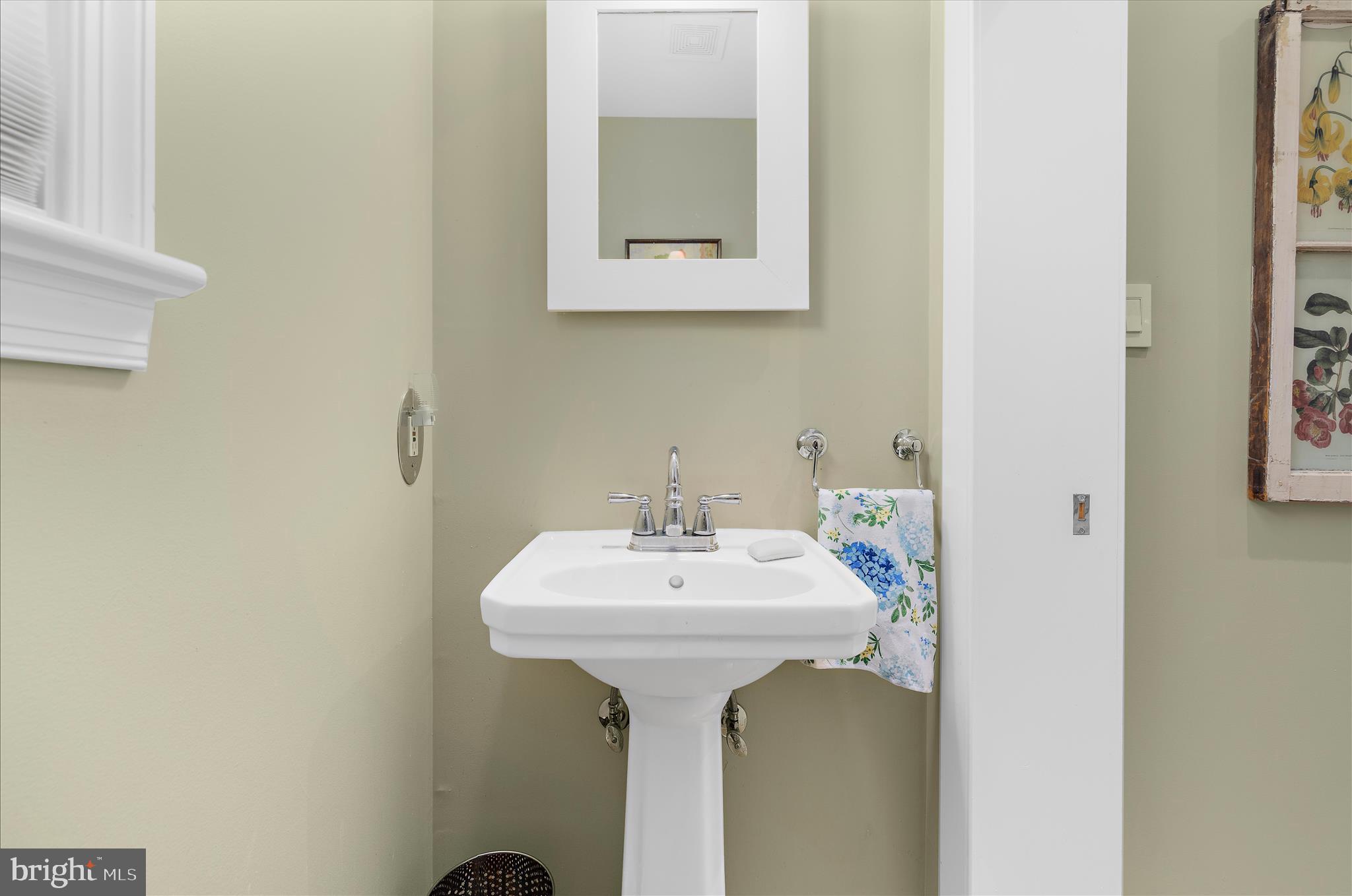 ULMSTEAD ESTATES - Residential