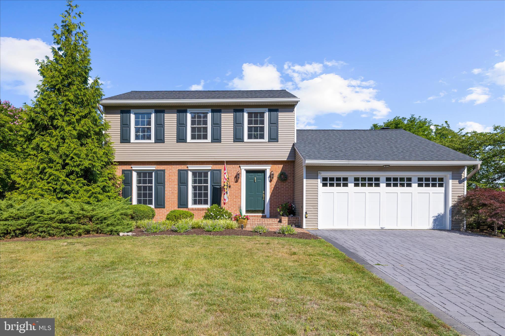 ULMSTEAD ESTATES - Residential