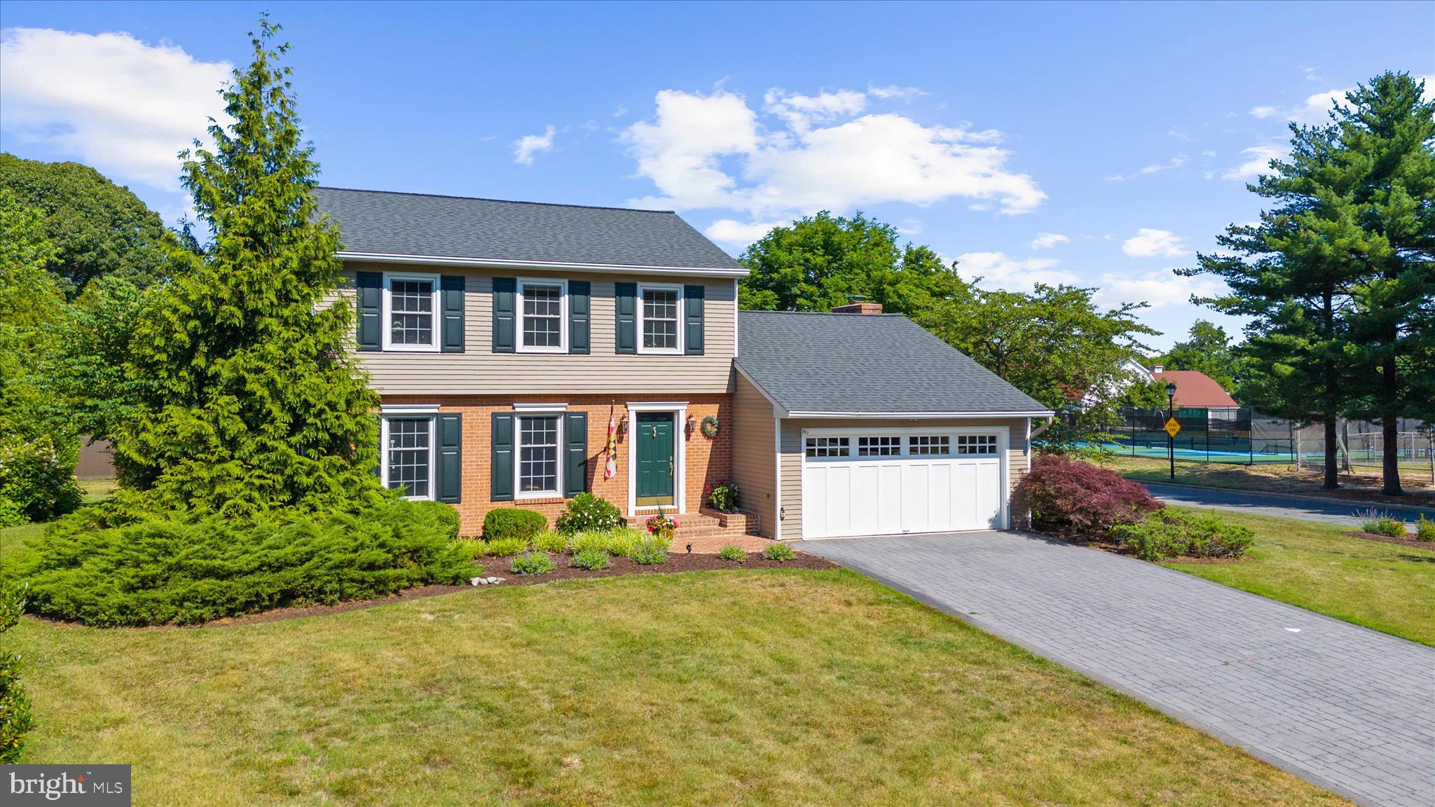 ULMSTEAD ESTATES - Residential