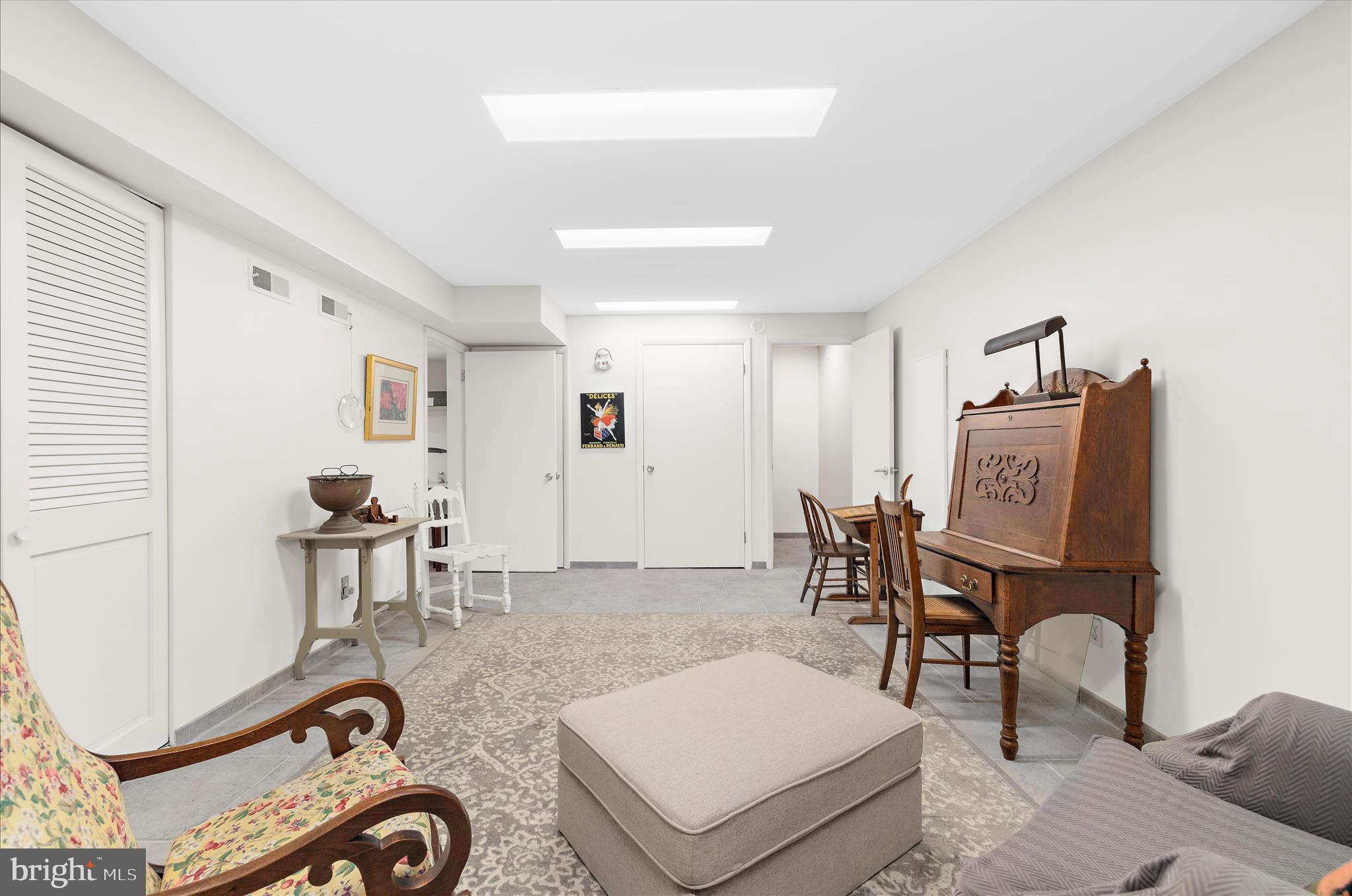 ULMSTEAD ESTATES - Residential