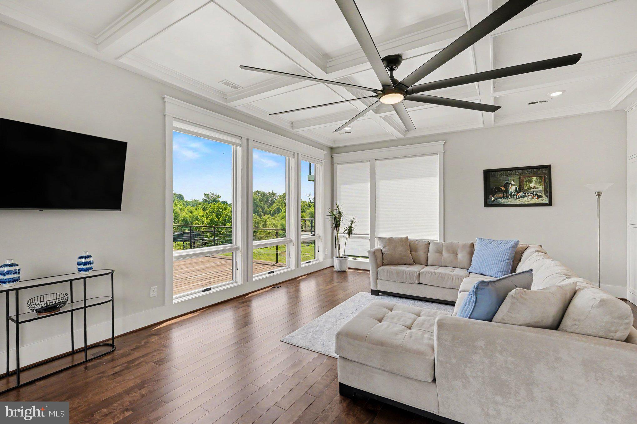 FREDERICKSBURG CITY - Residential