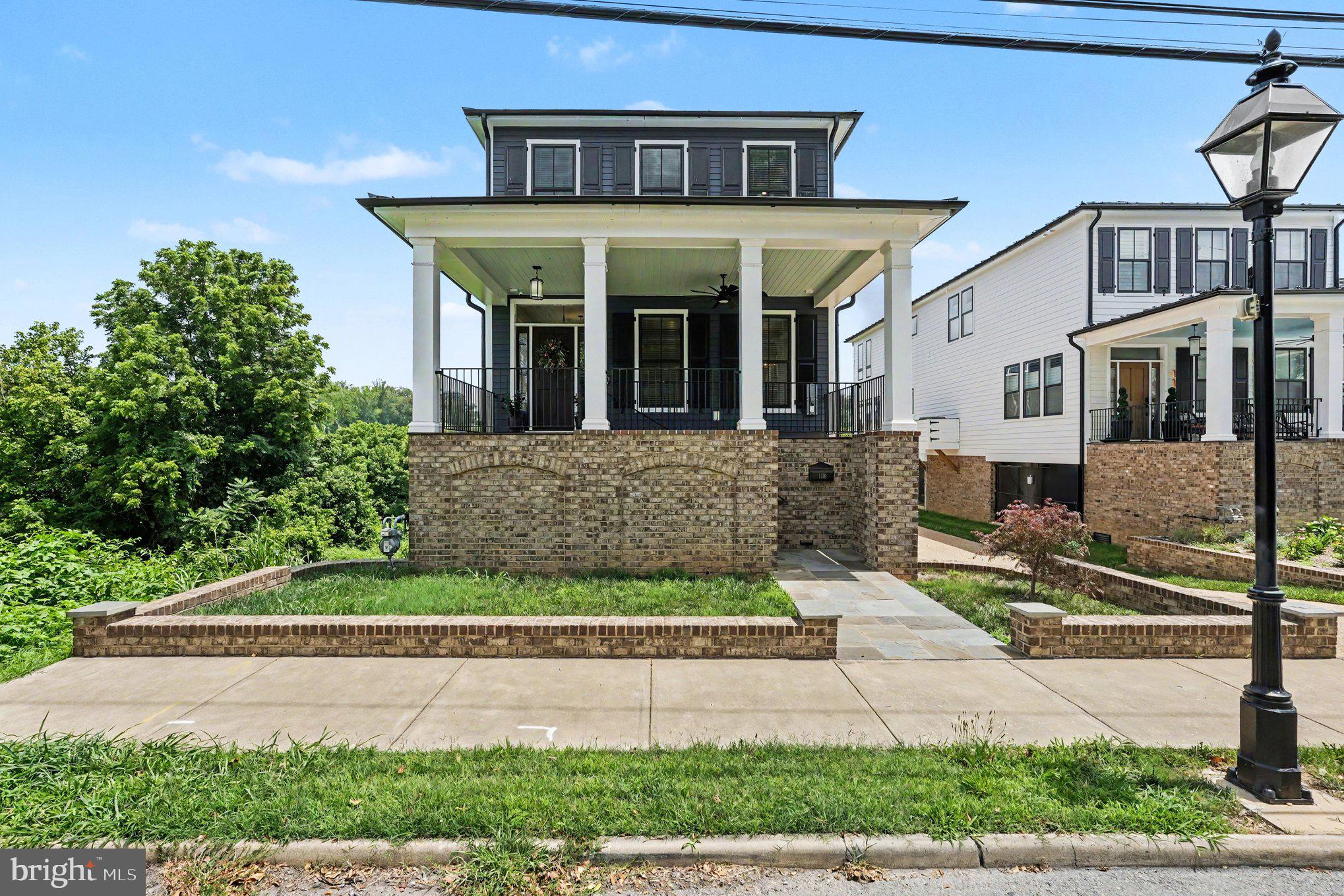 FREDERICKSBURG CITY - Residential