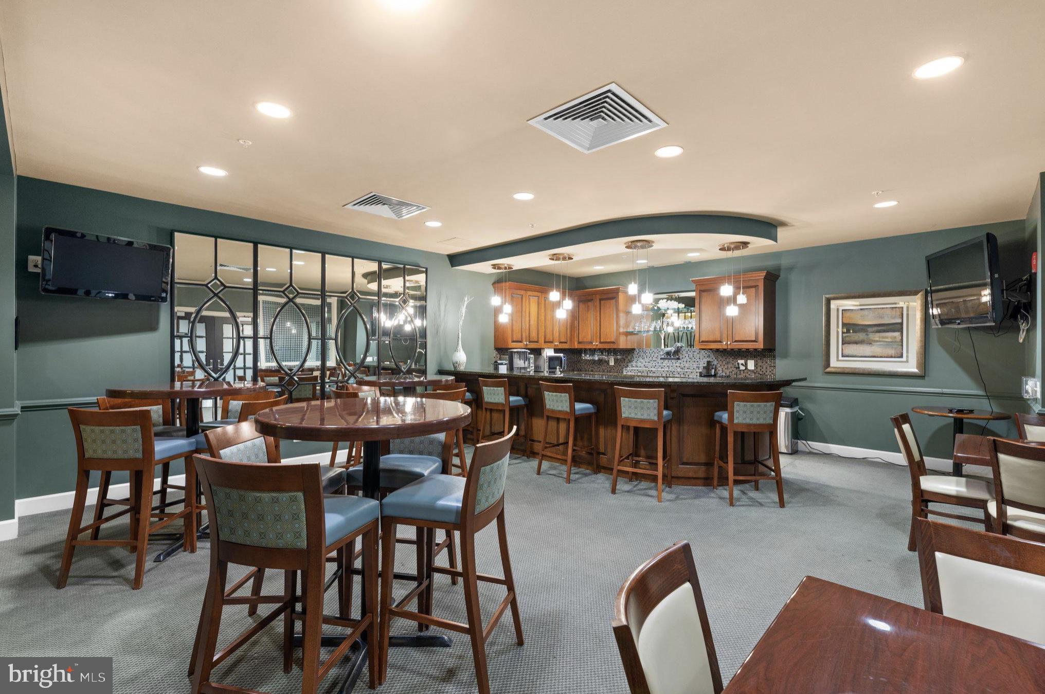 ANNAPOLIS TOWNE CENTRE - Residential