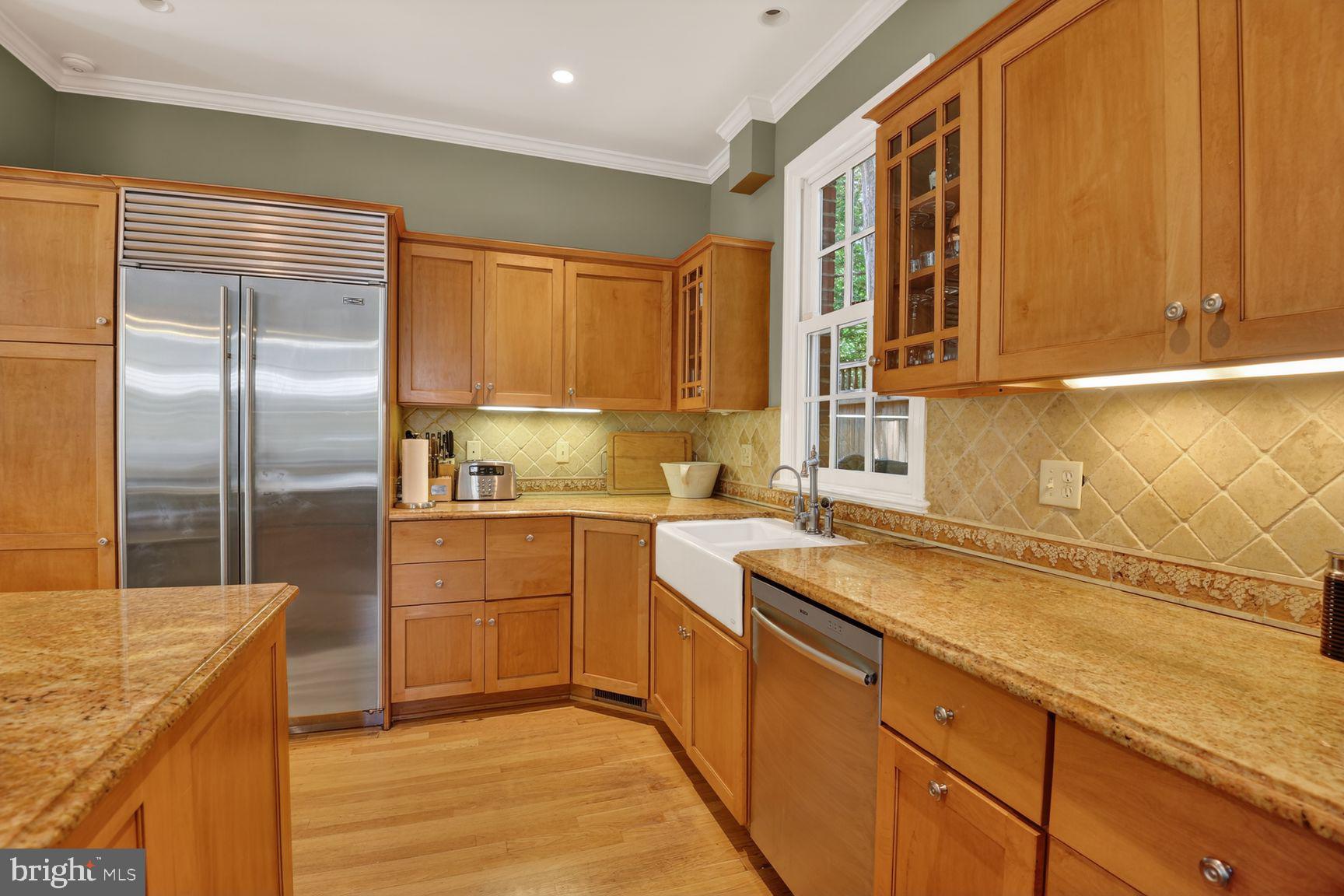 WESTMORELAND HILLS - Residential