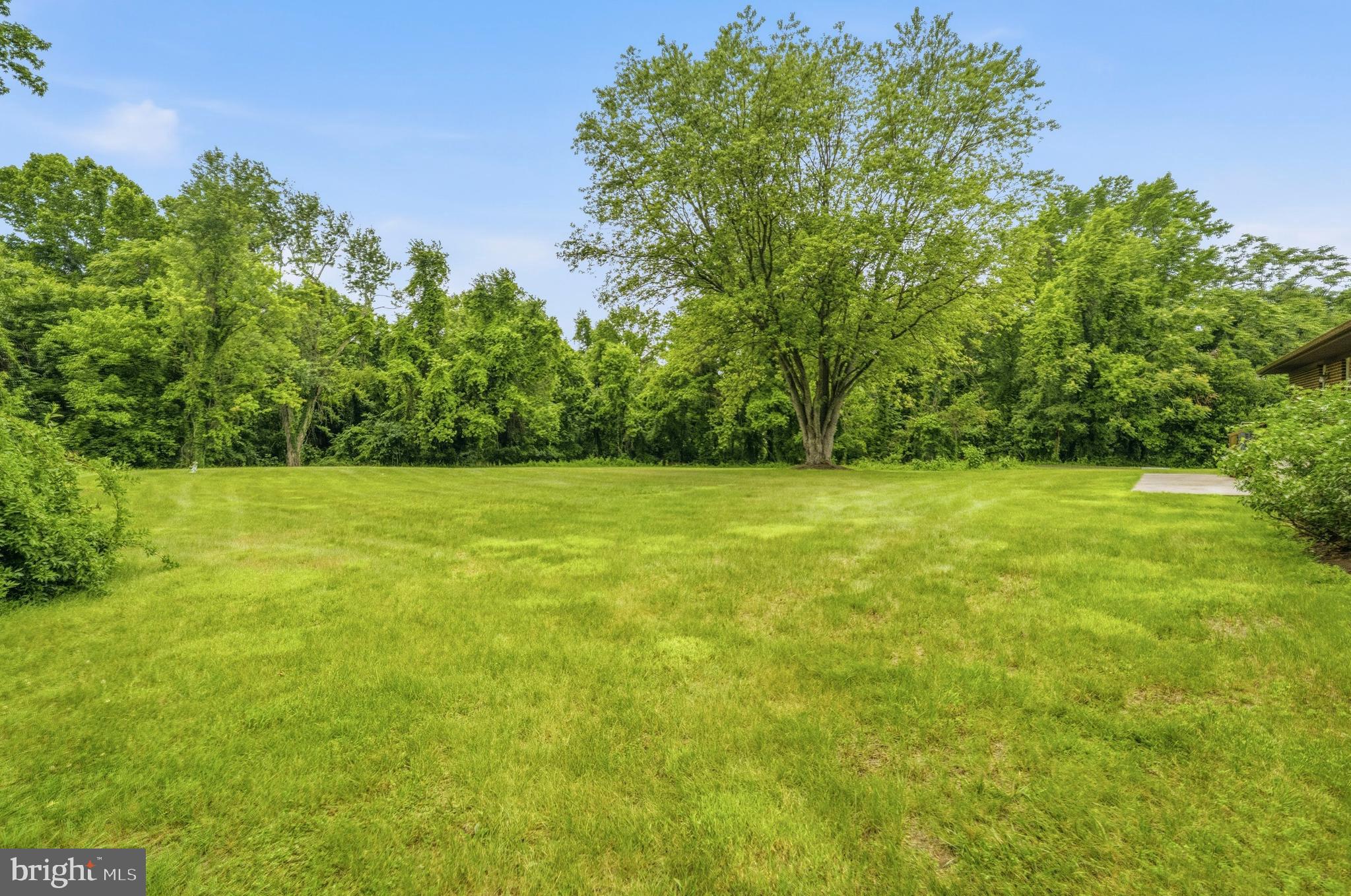 DAVIDSONVILLE - Residential
