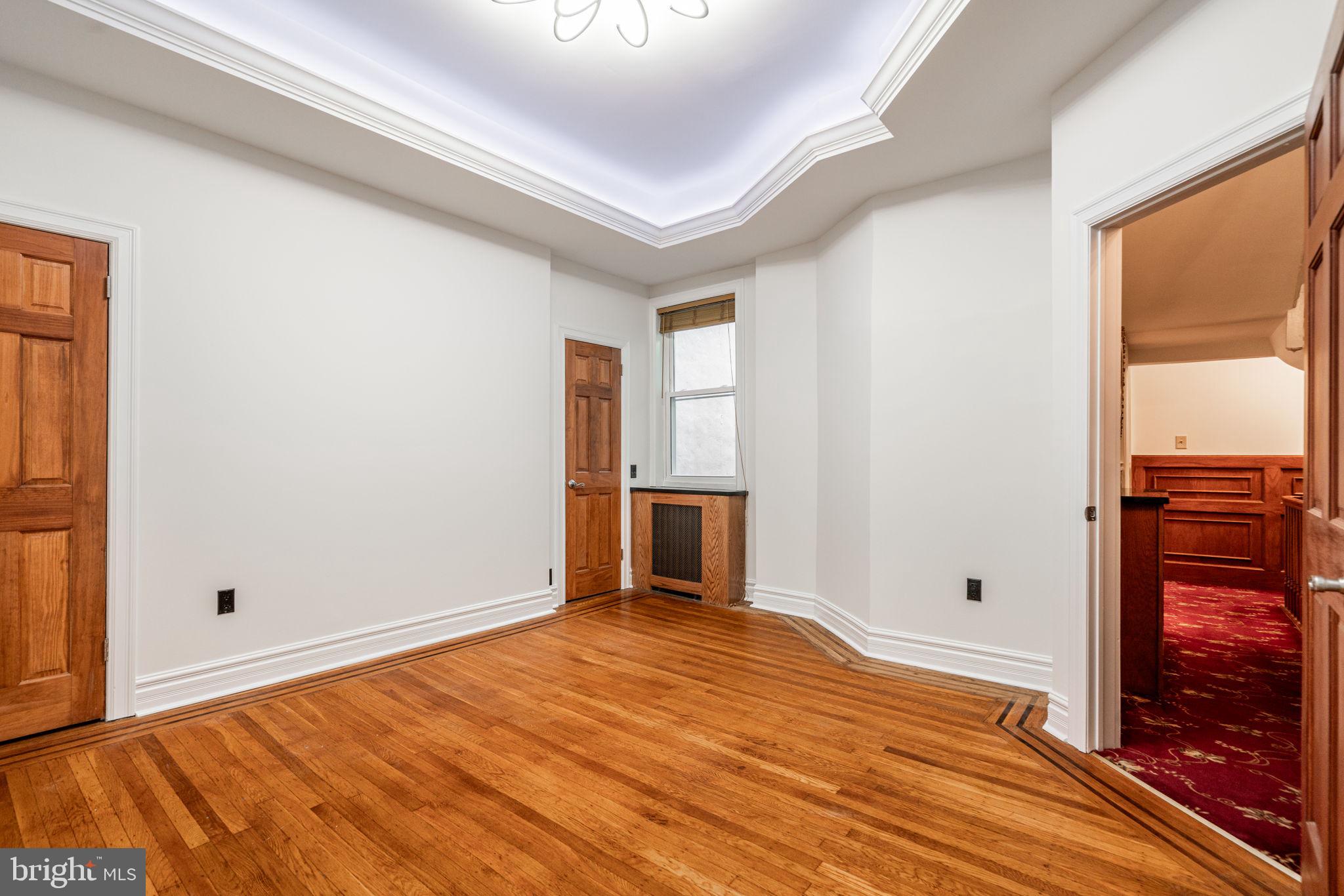 SOCIETY HILL - Residential