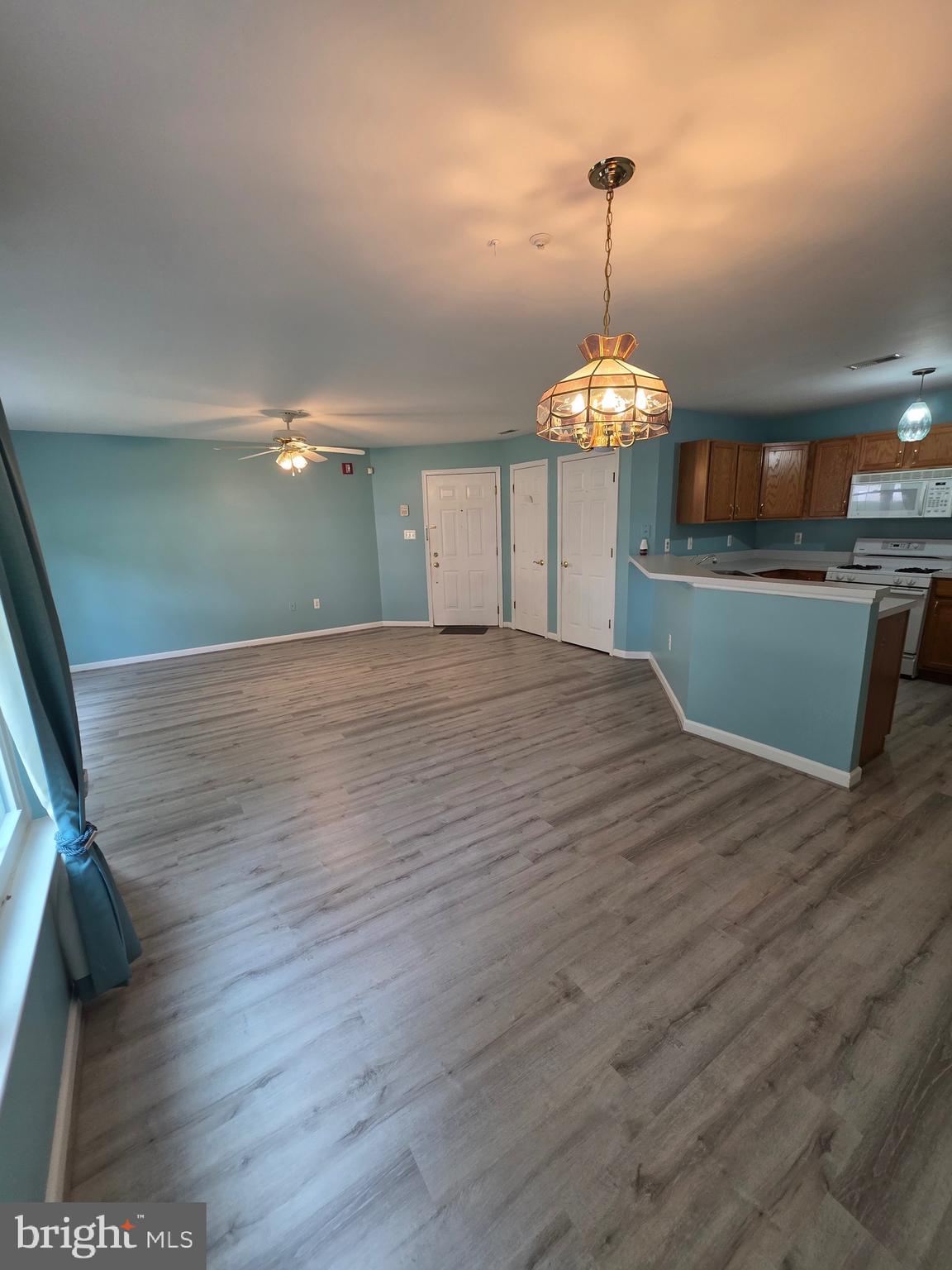 POTOMAC RIDGE - Residential