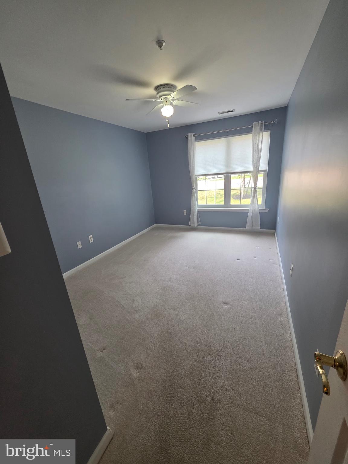 POTOMAC RIDGE - Residential