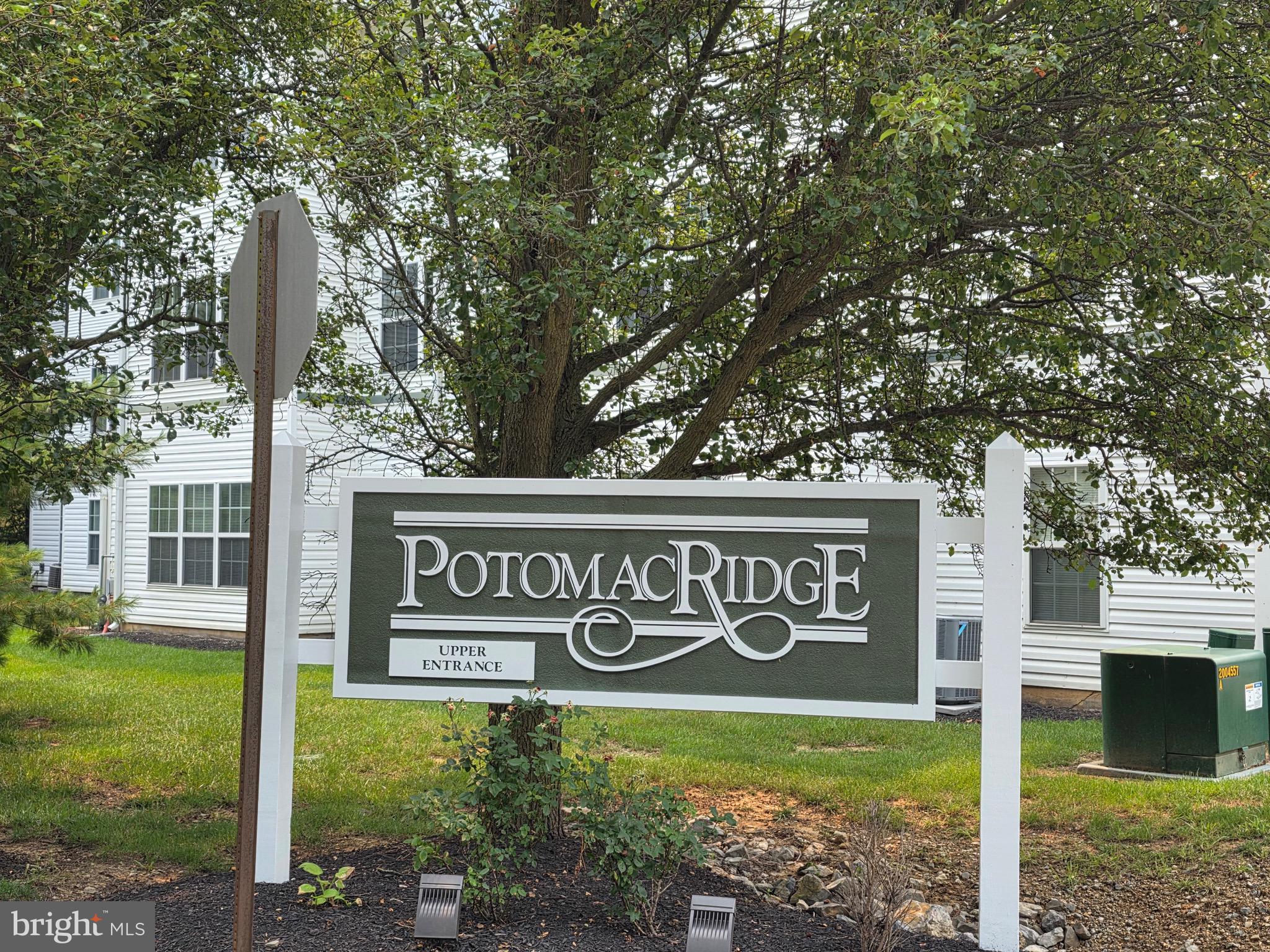 POTOMAC RIDGE - Residential