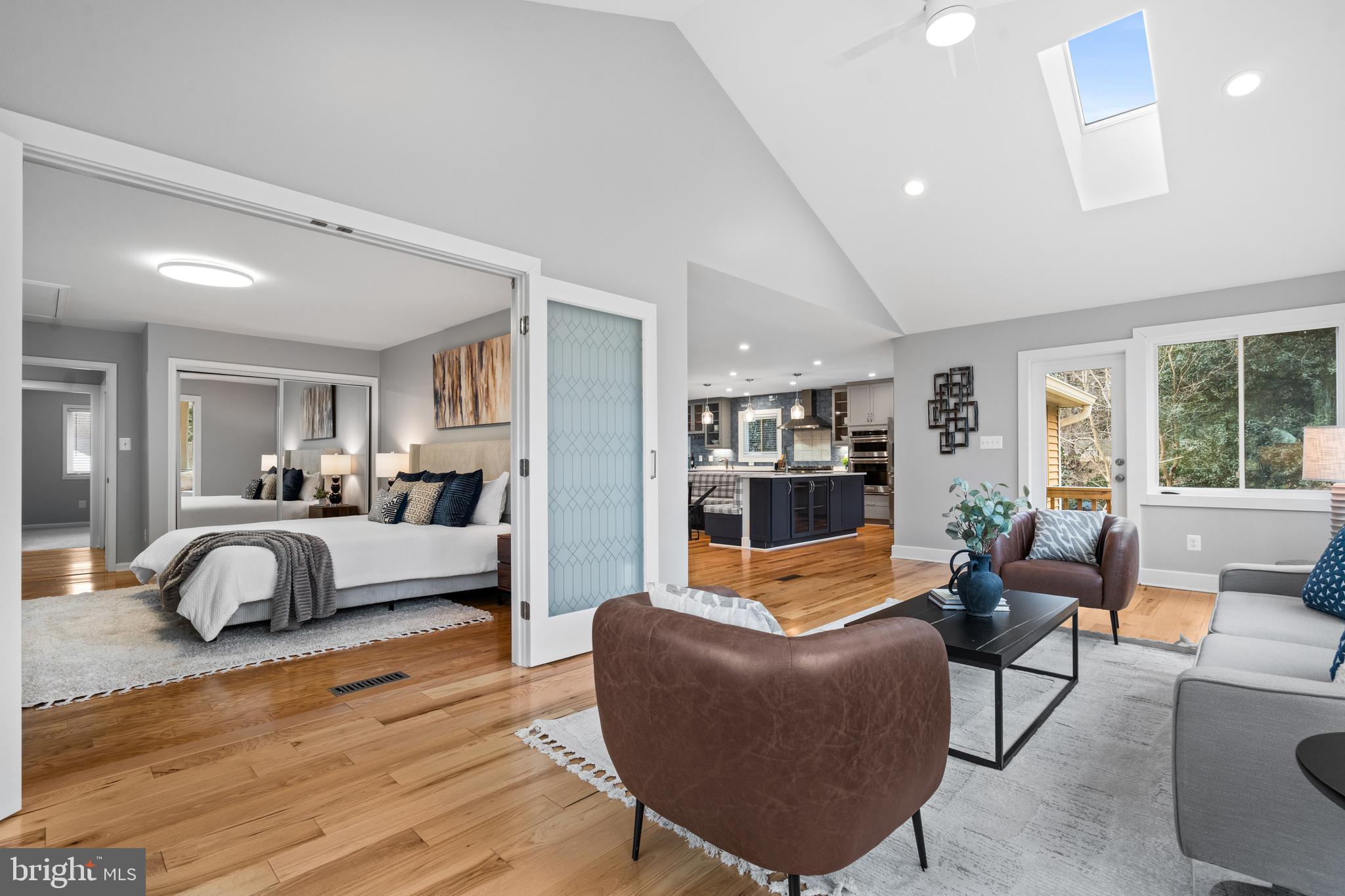 RESTON - Residential