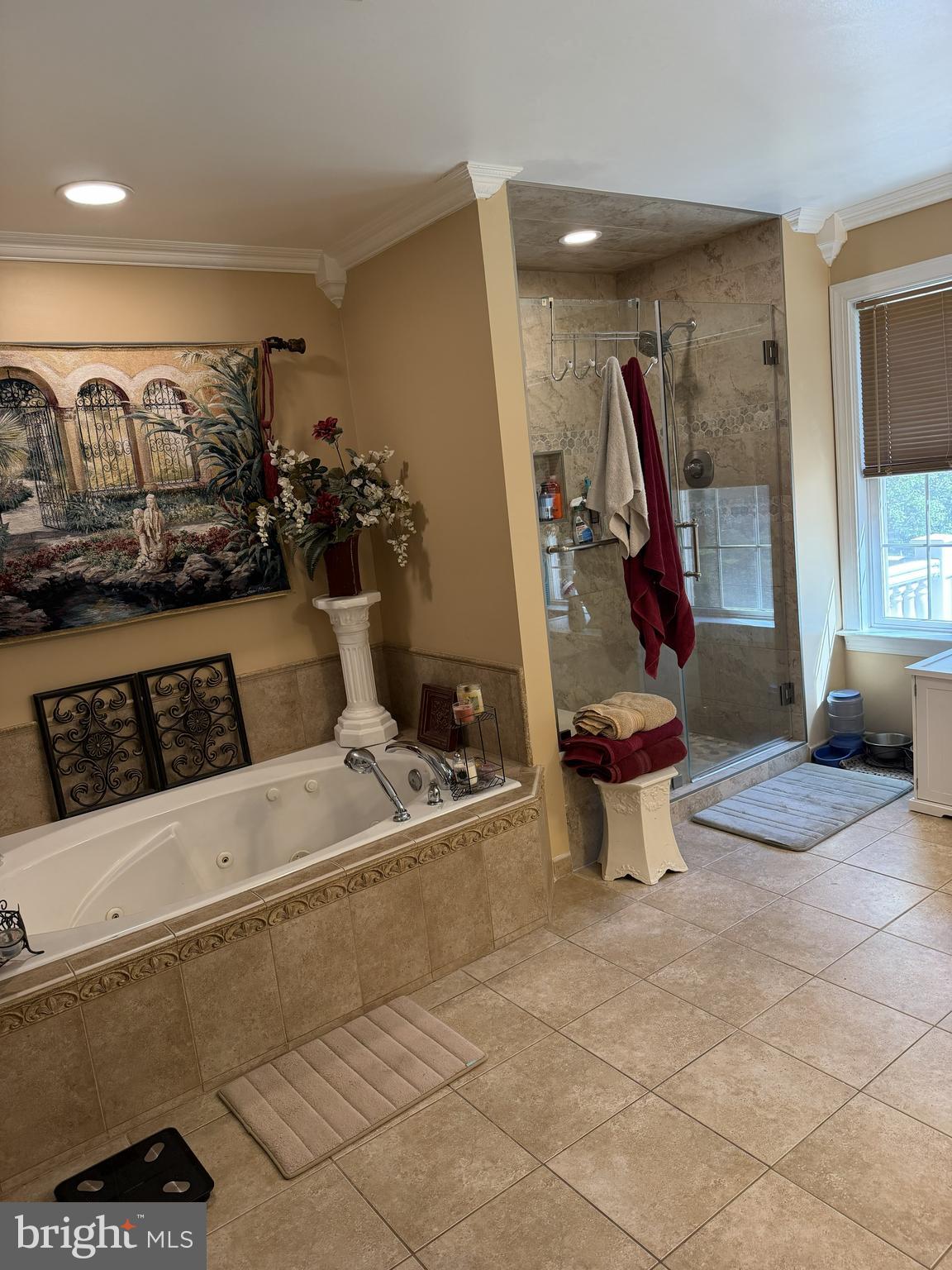 LIBERTY OAKS - Residential