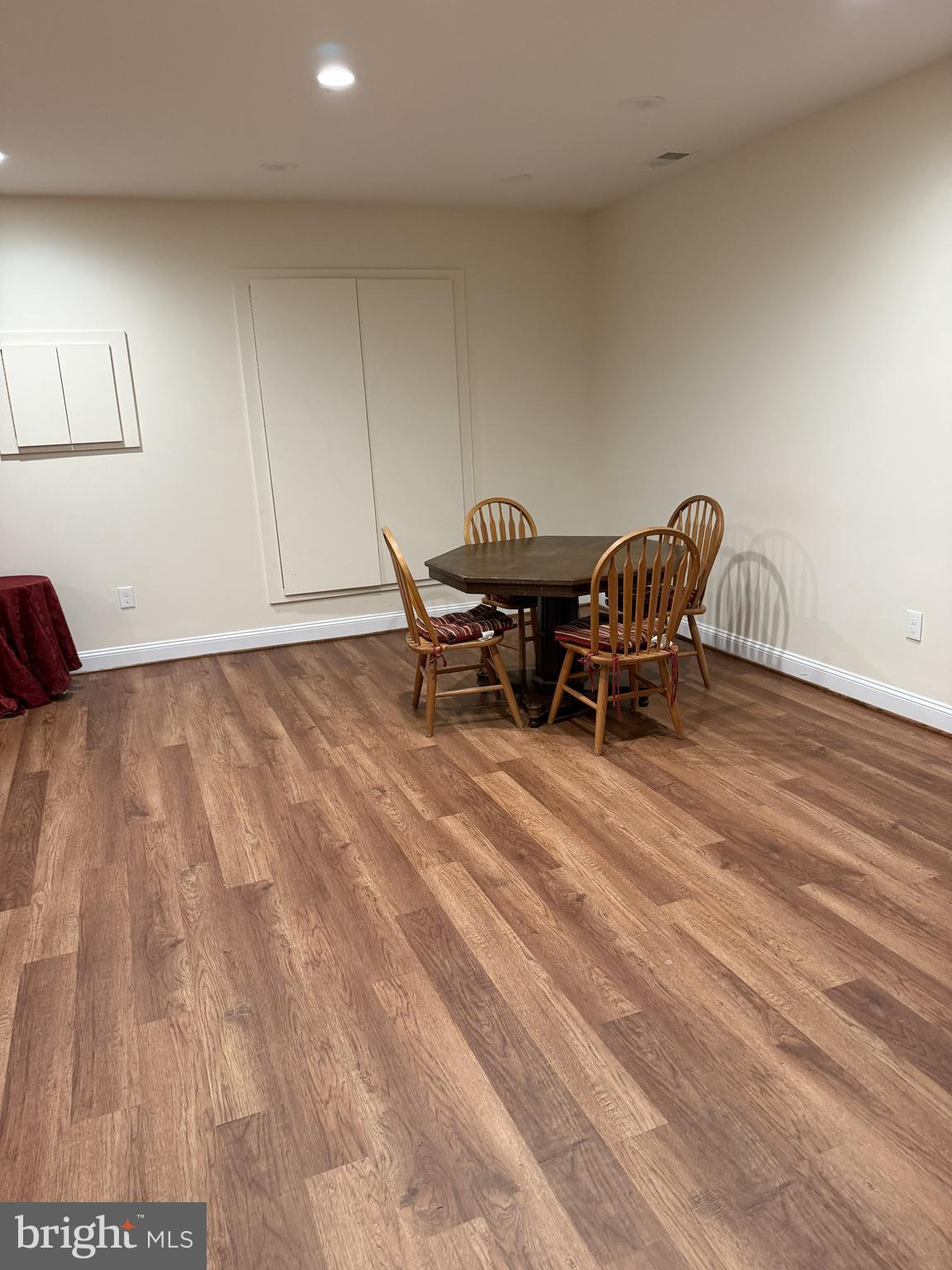 LIBERTY OAKS - Residential