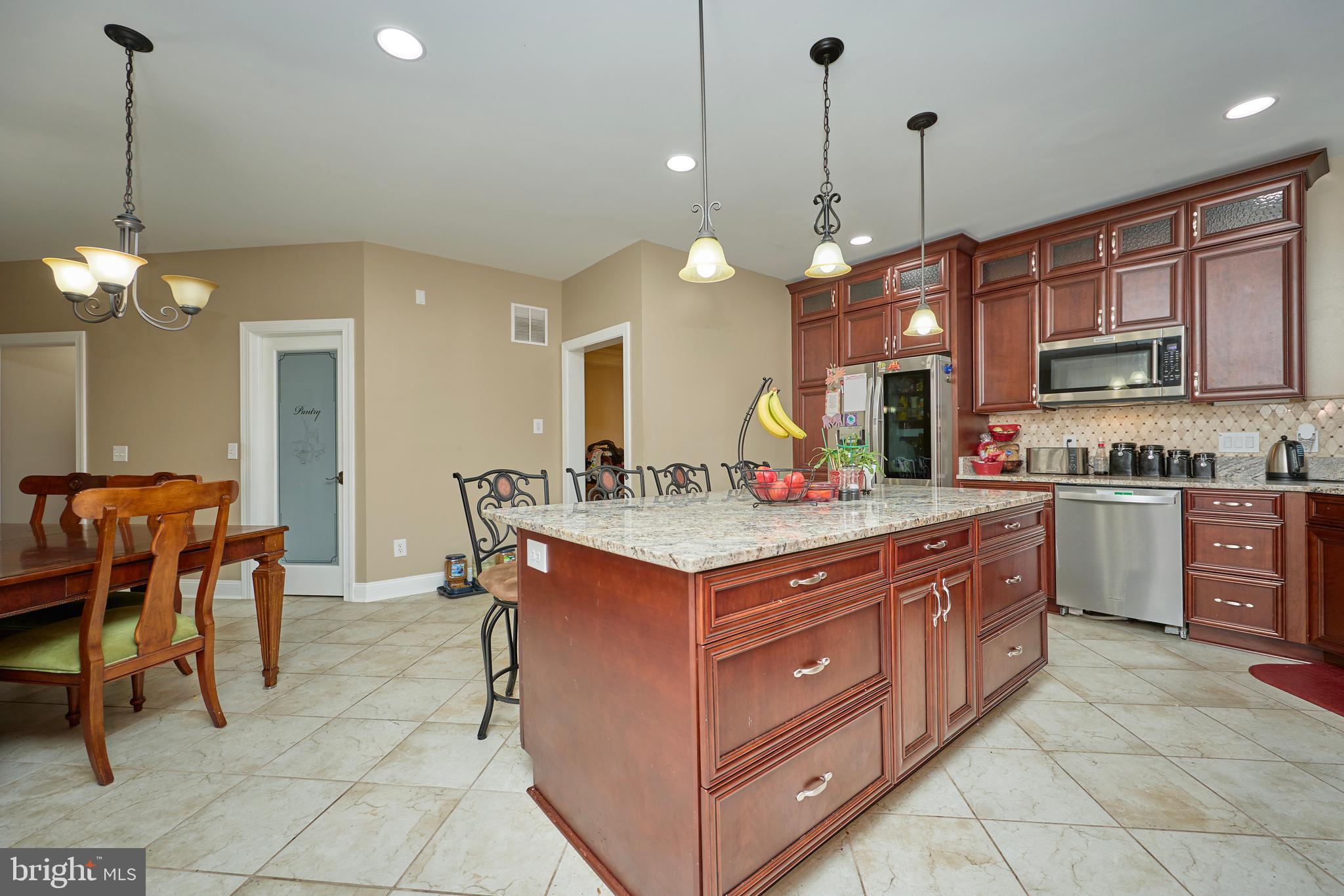 LIBERTY OAKS - Residential