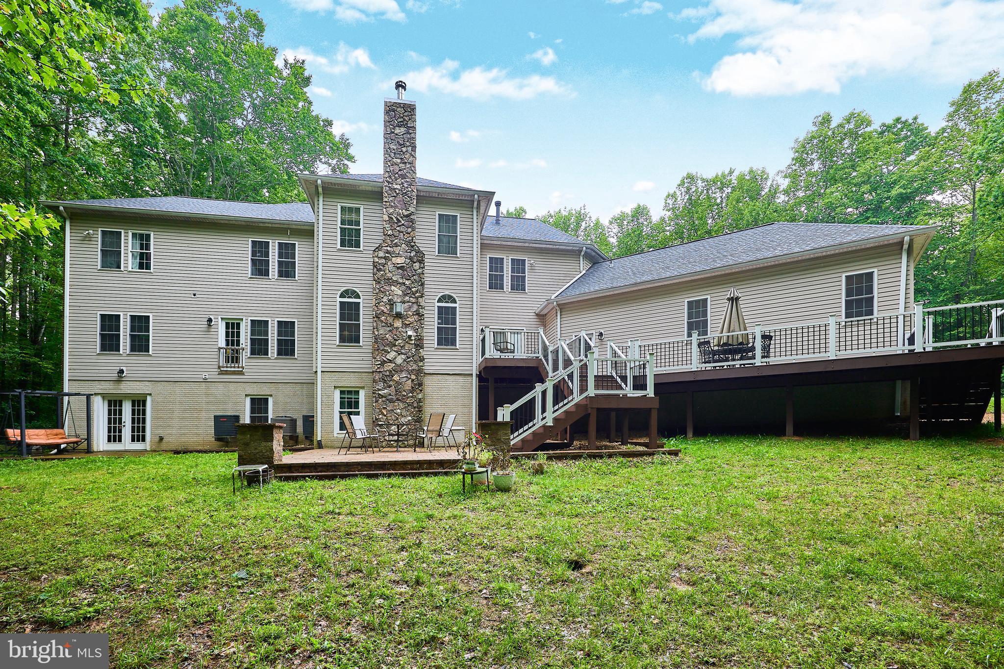 LIBERTY OAKS - Residential