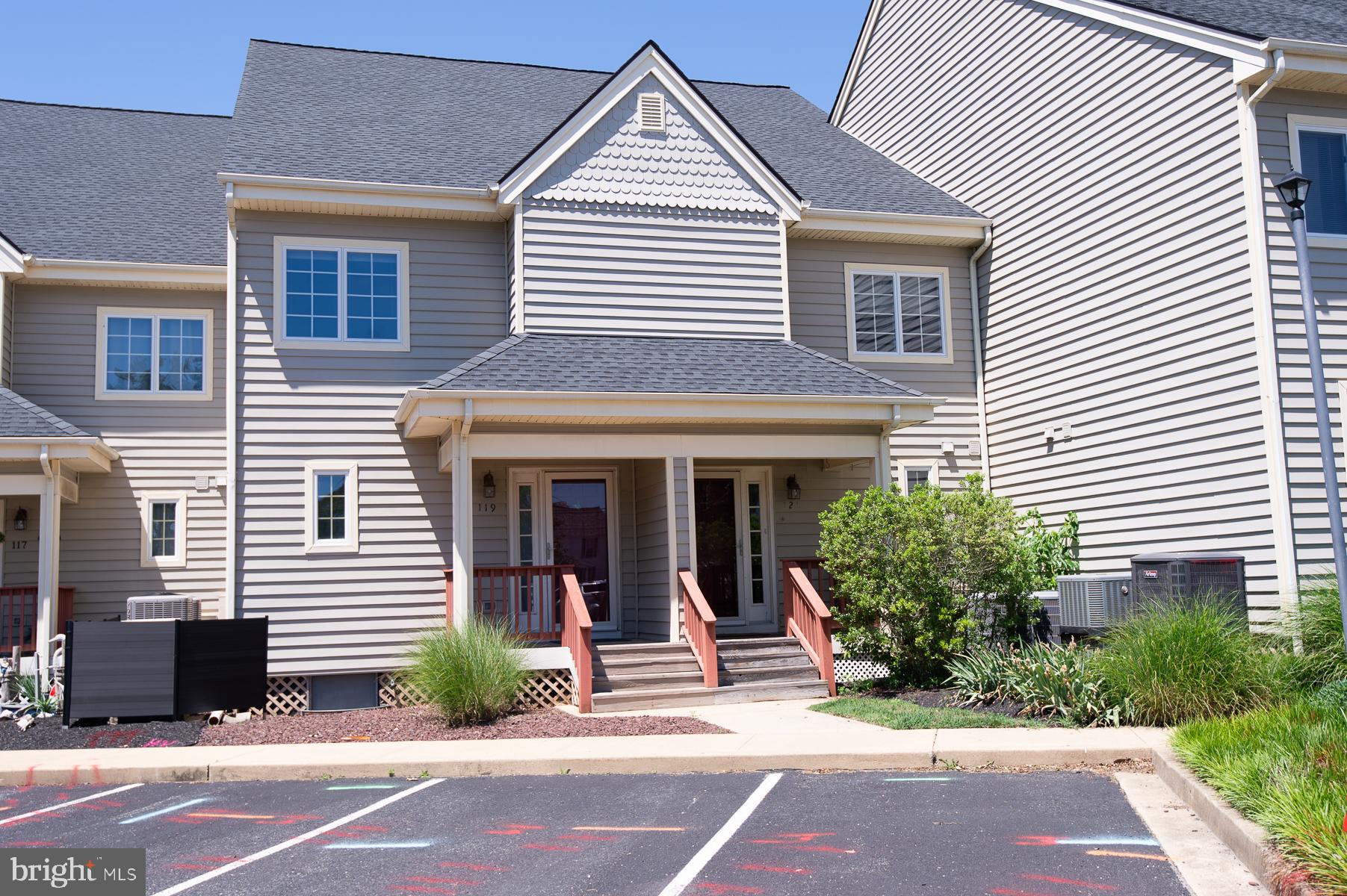 WARWICK LANDING - Residential Lease