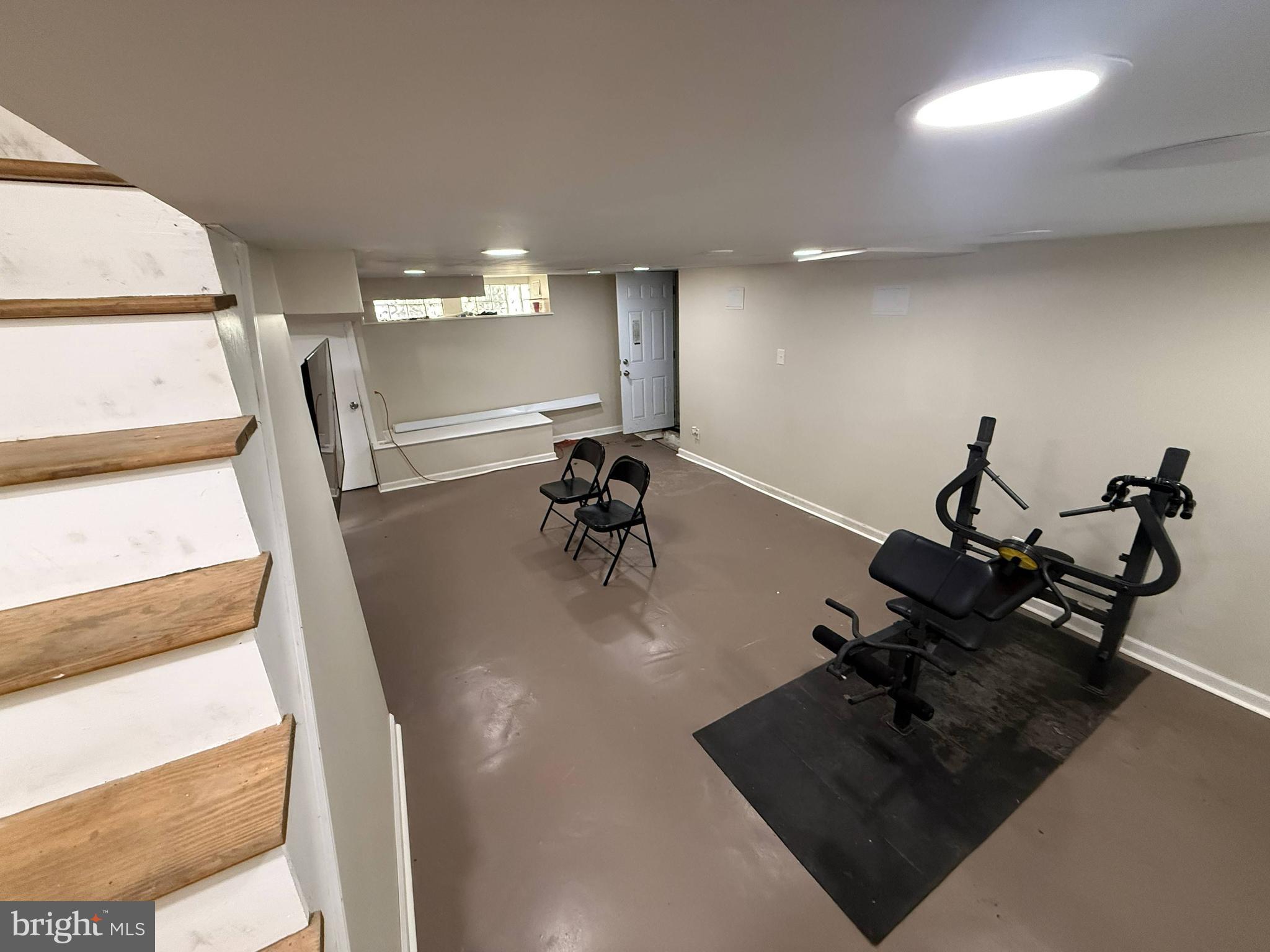 EAST OAK LANE - Residential