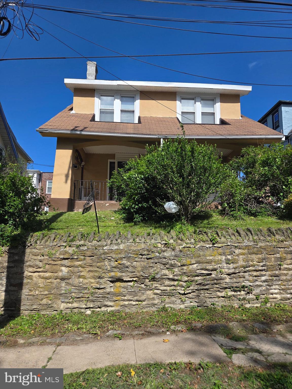 EAST OAK LANE - Residential