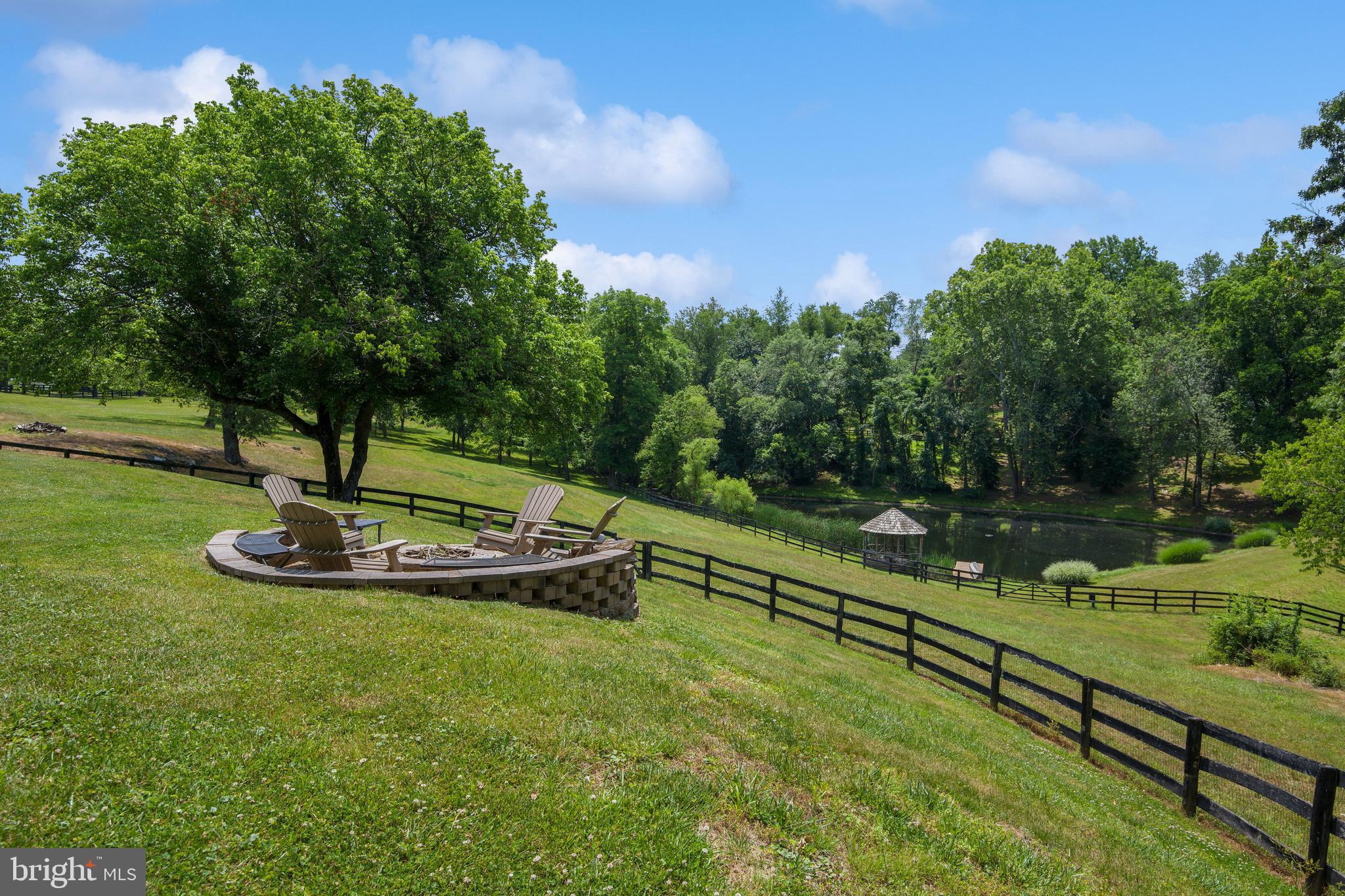 ATOKA CHASE - Residential
