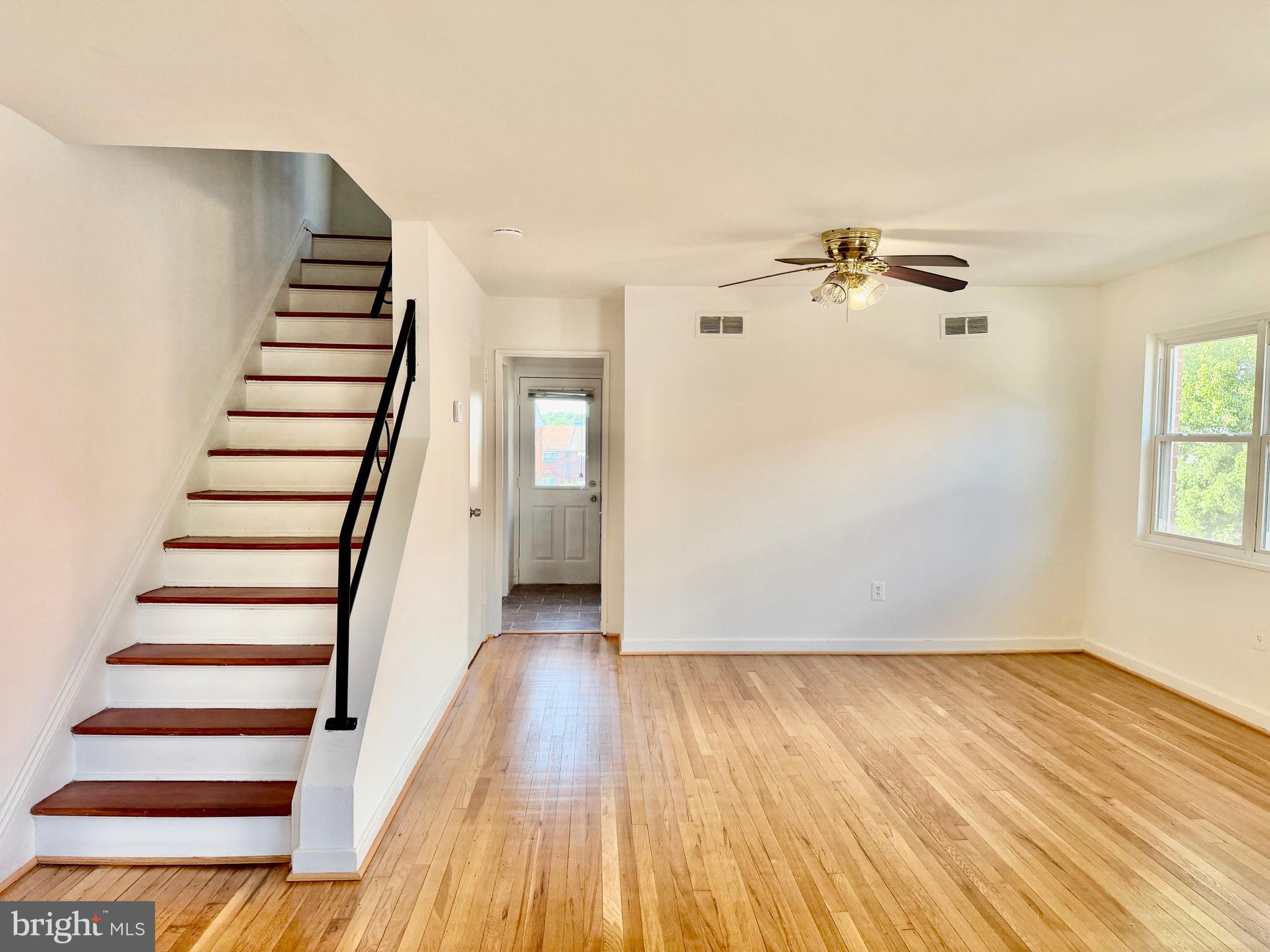 TEMPLETON KNOLLS - Residential