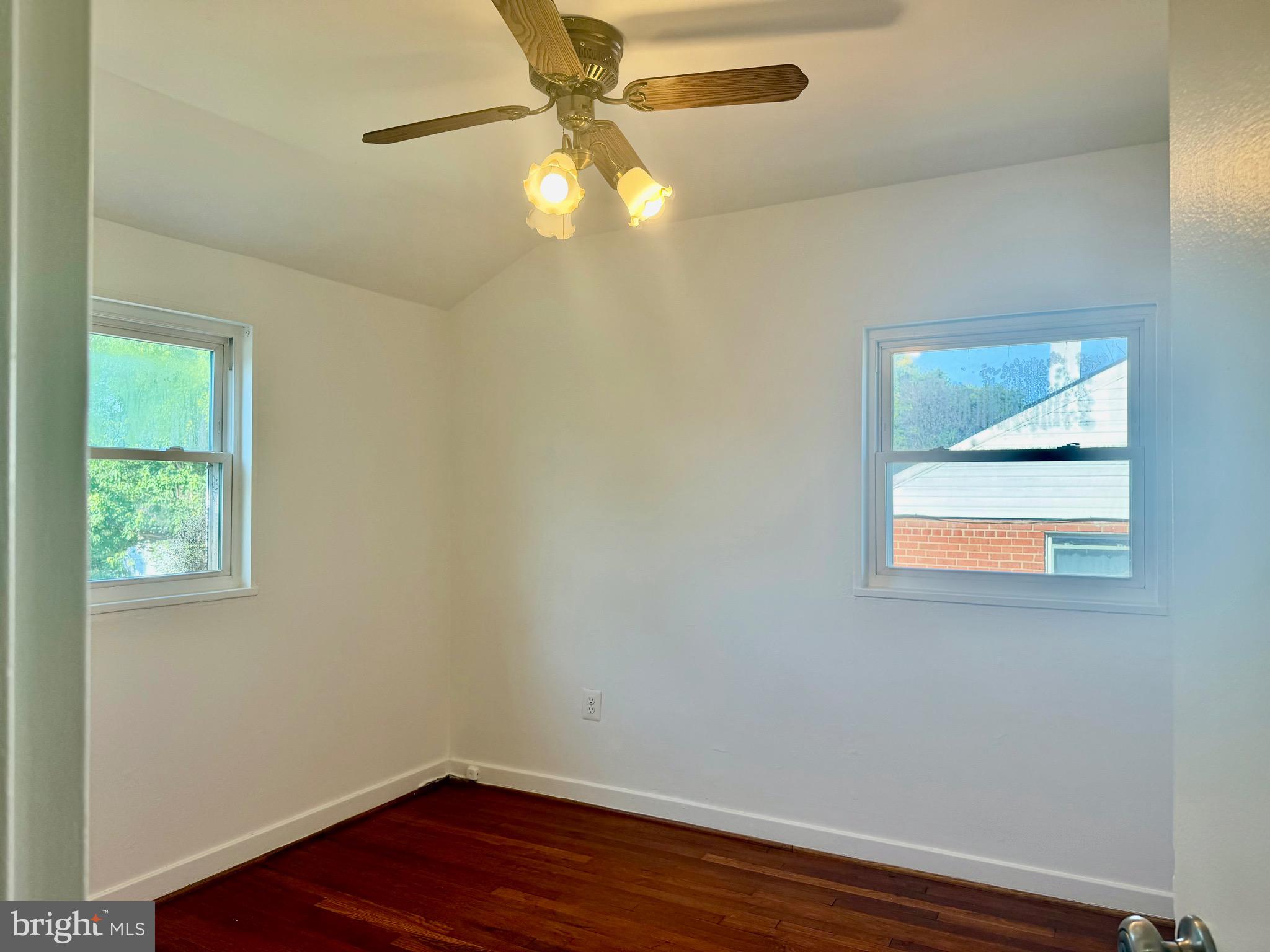 TEMPLETON KNOLLS - Residential