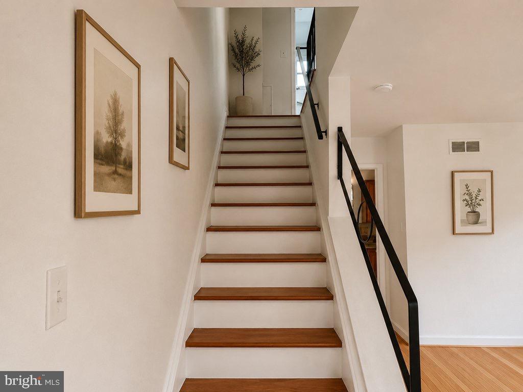 TEMPLETON KNOLLS - Residential