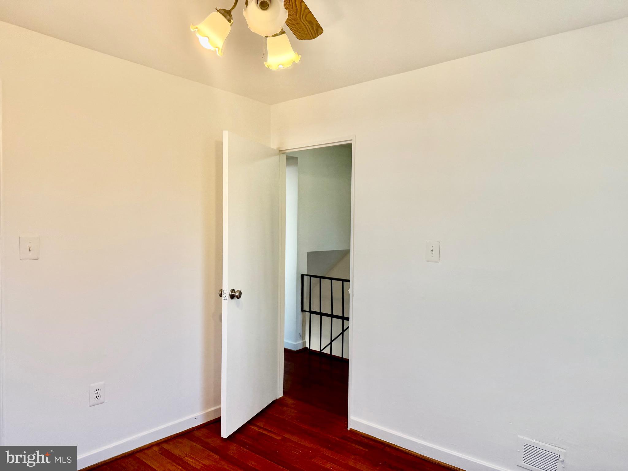 TEMPLETON KNOLLS - Residential