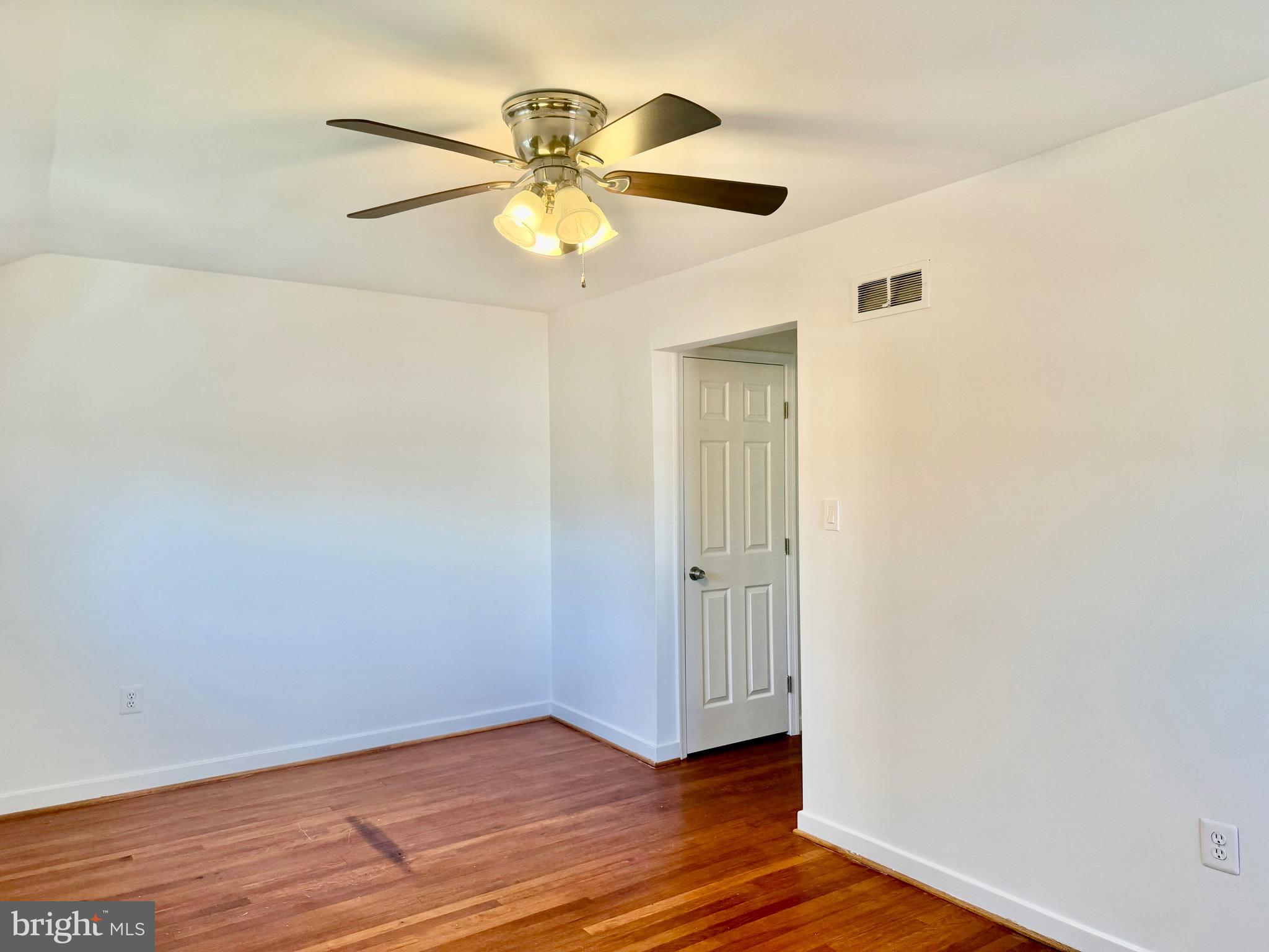 TEMPLETON KNOLLS - Residential