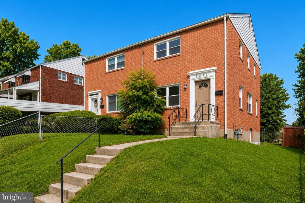 TEMPLETON KNOLLS - Residential