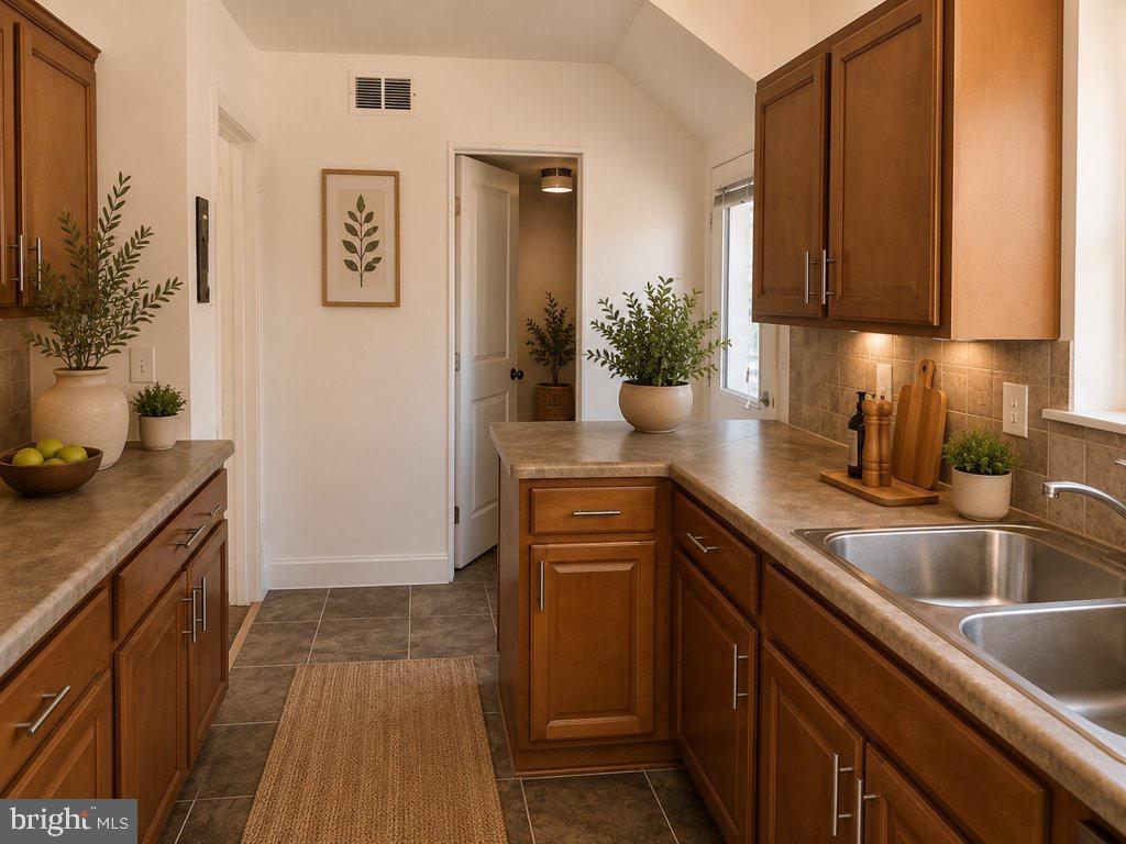 TEMPLETON KNOLLS - Residential