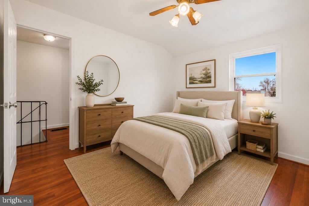 TEMPLETON KNOLLS - Residential