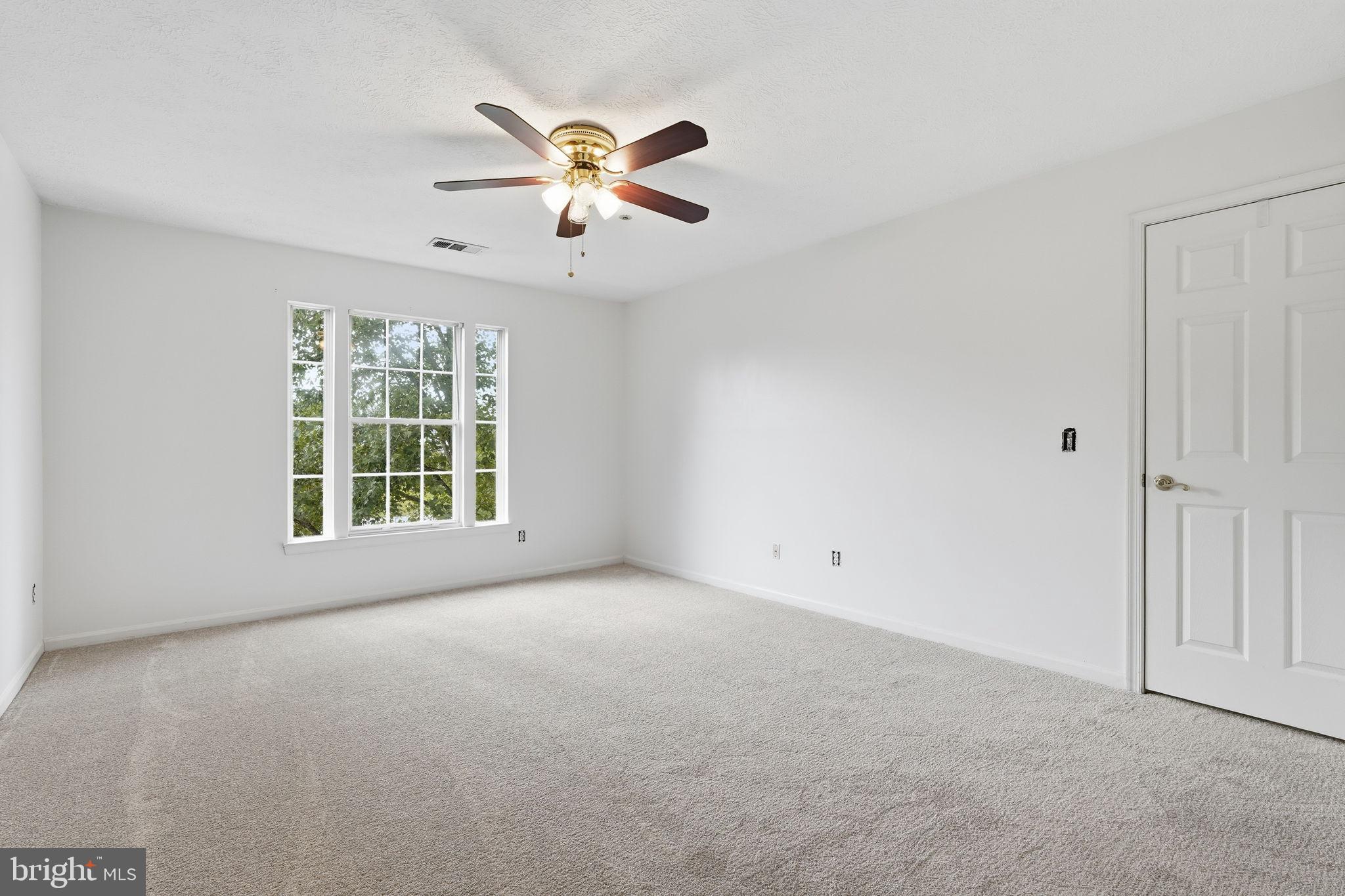 SHERBROOKE CONDO - Residential