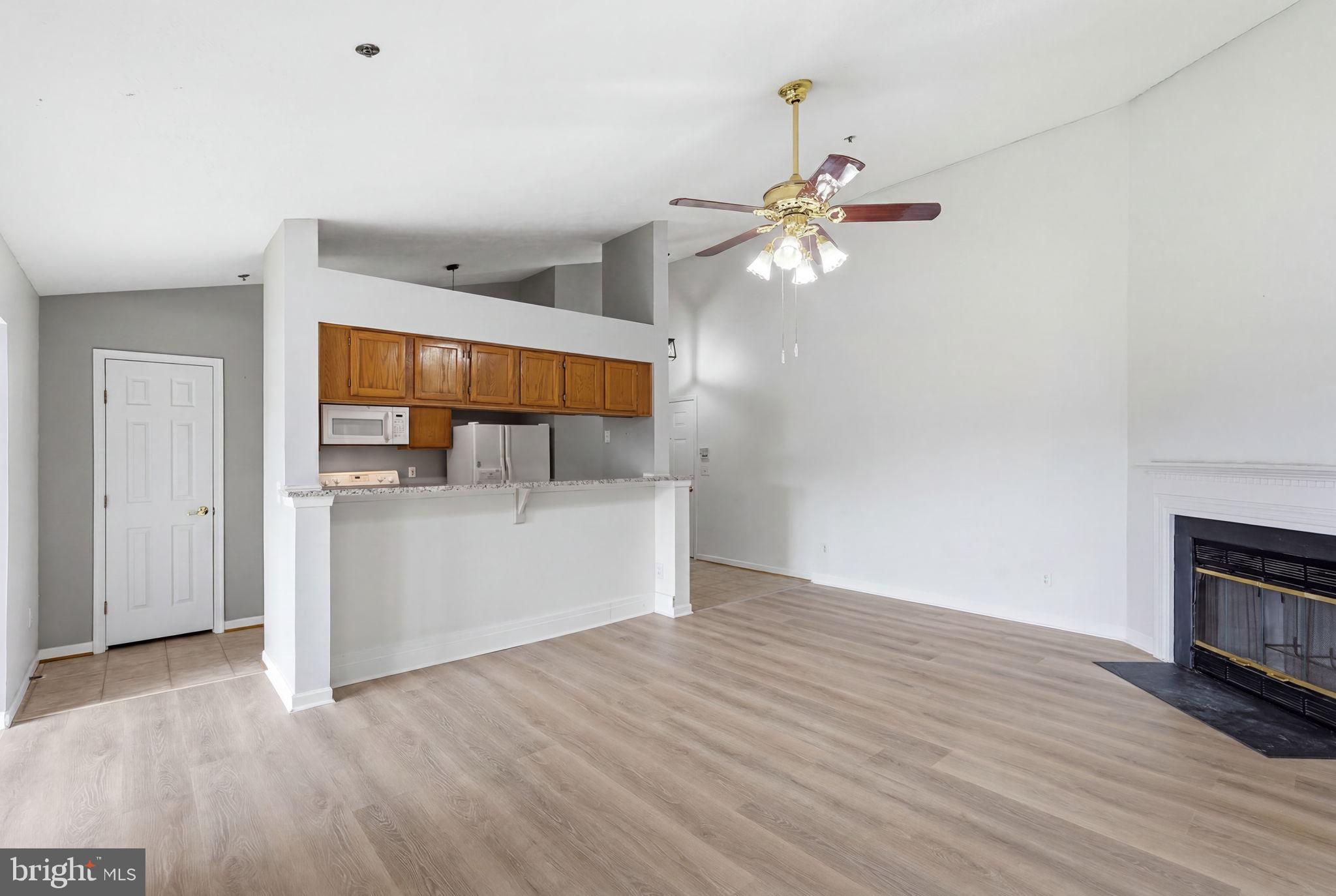 SHERBROOKE CONDO - Residential