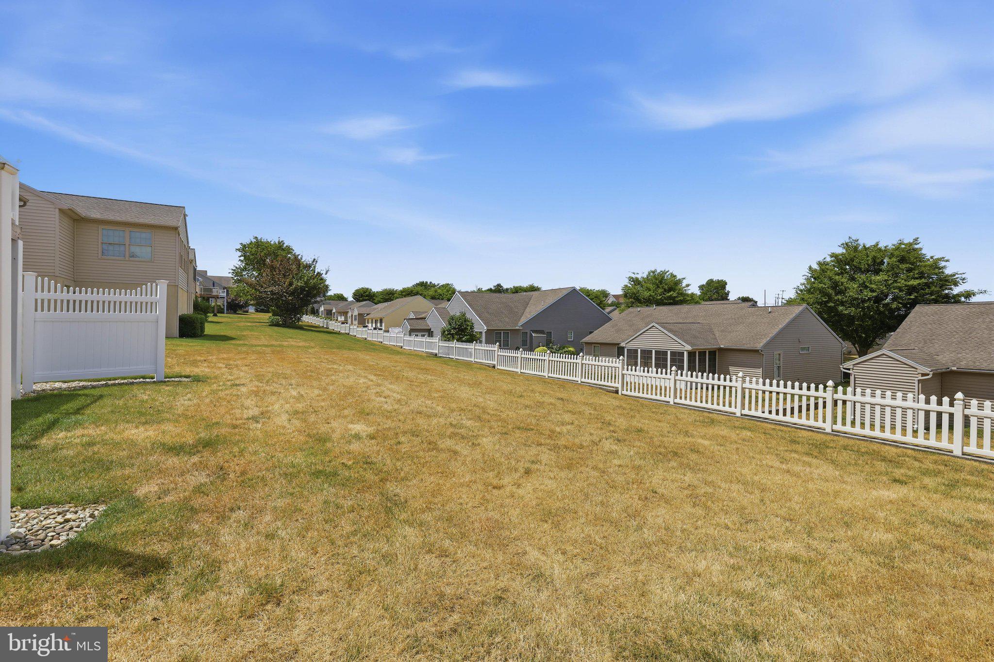BROOKSHIRE - Residential