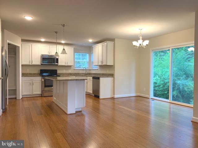 DABNEY WOODS - Residential Lease