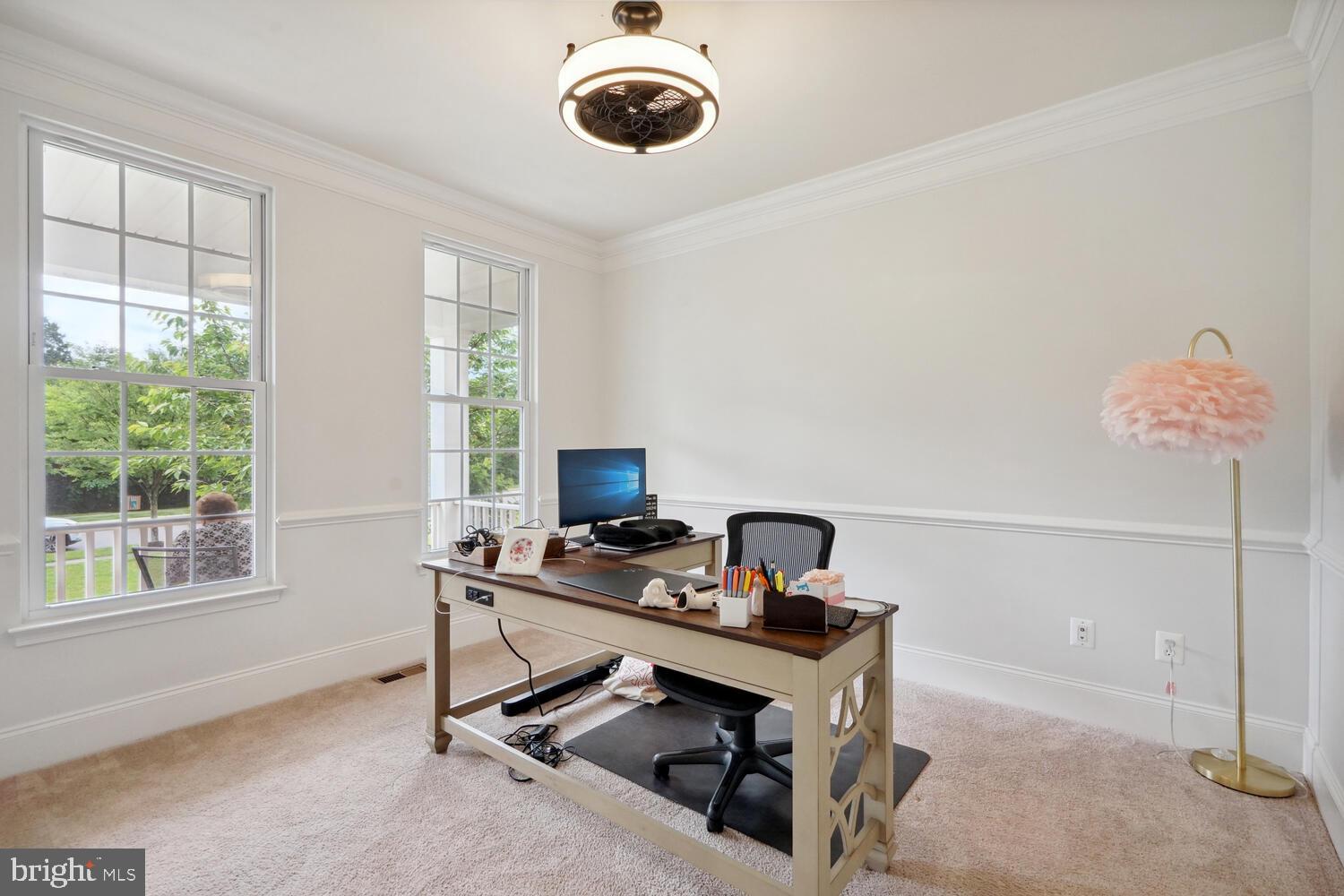 SOUTH RIDING - Residential