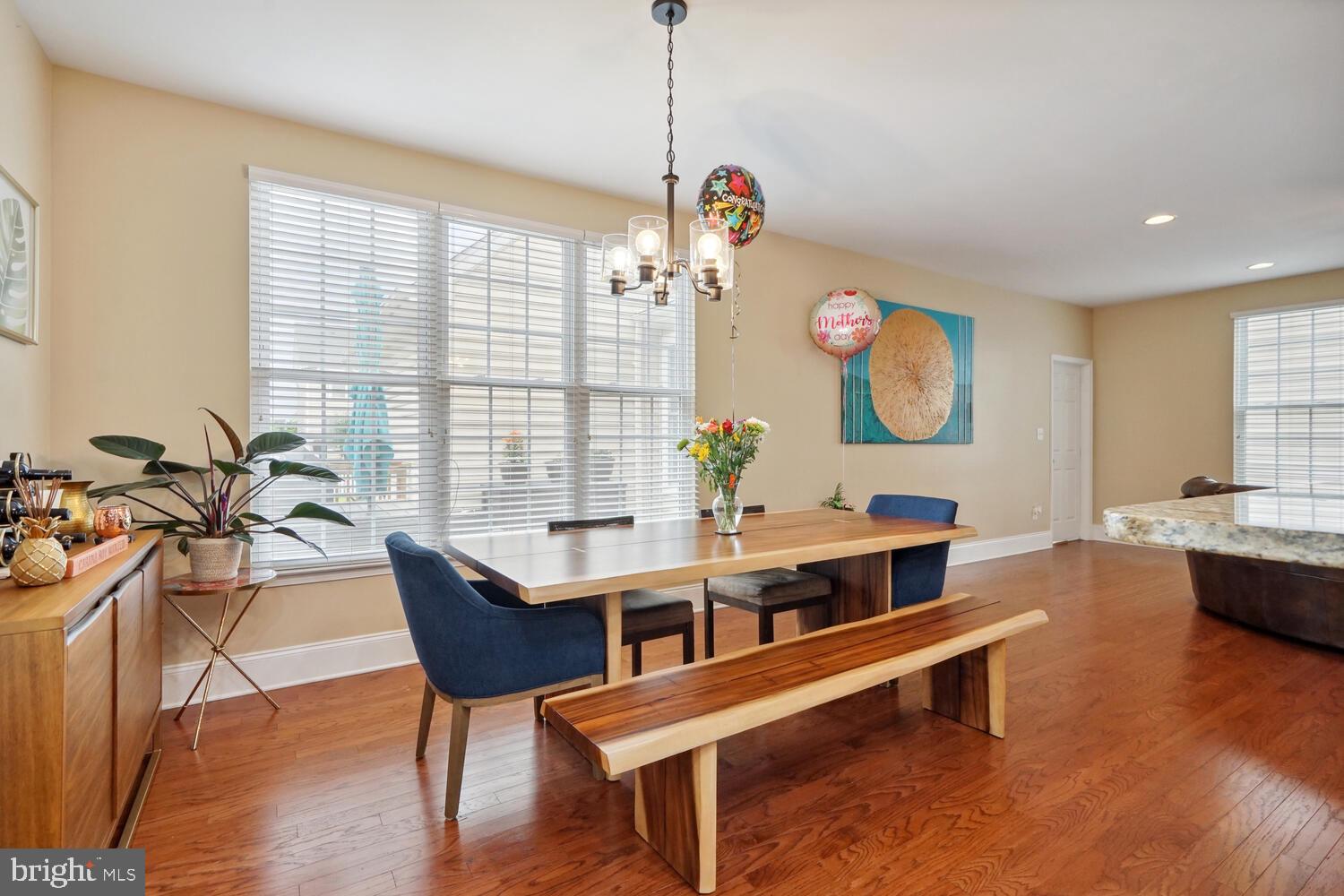 SOUTH RIDING - Residential