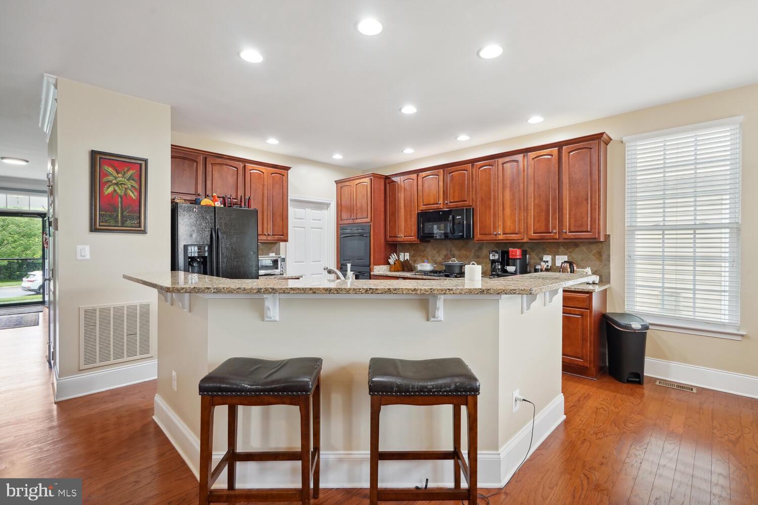 SOUTH RIDING - Residential