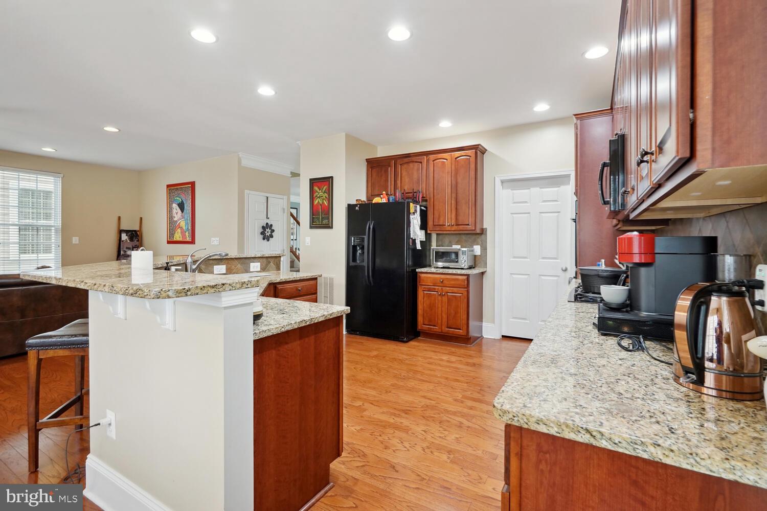 SOUTH RIDING - Residential