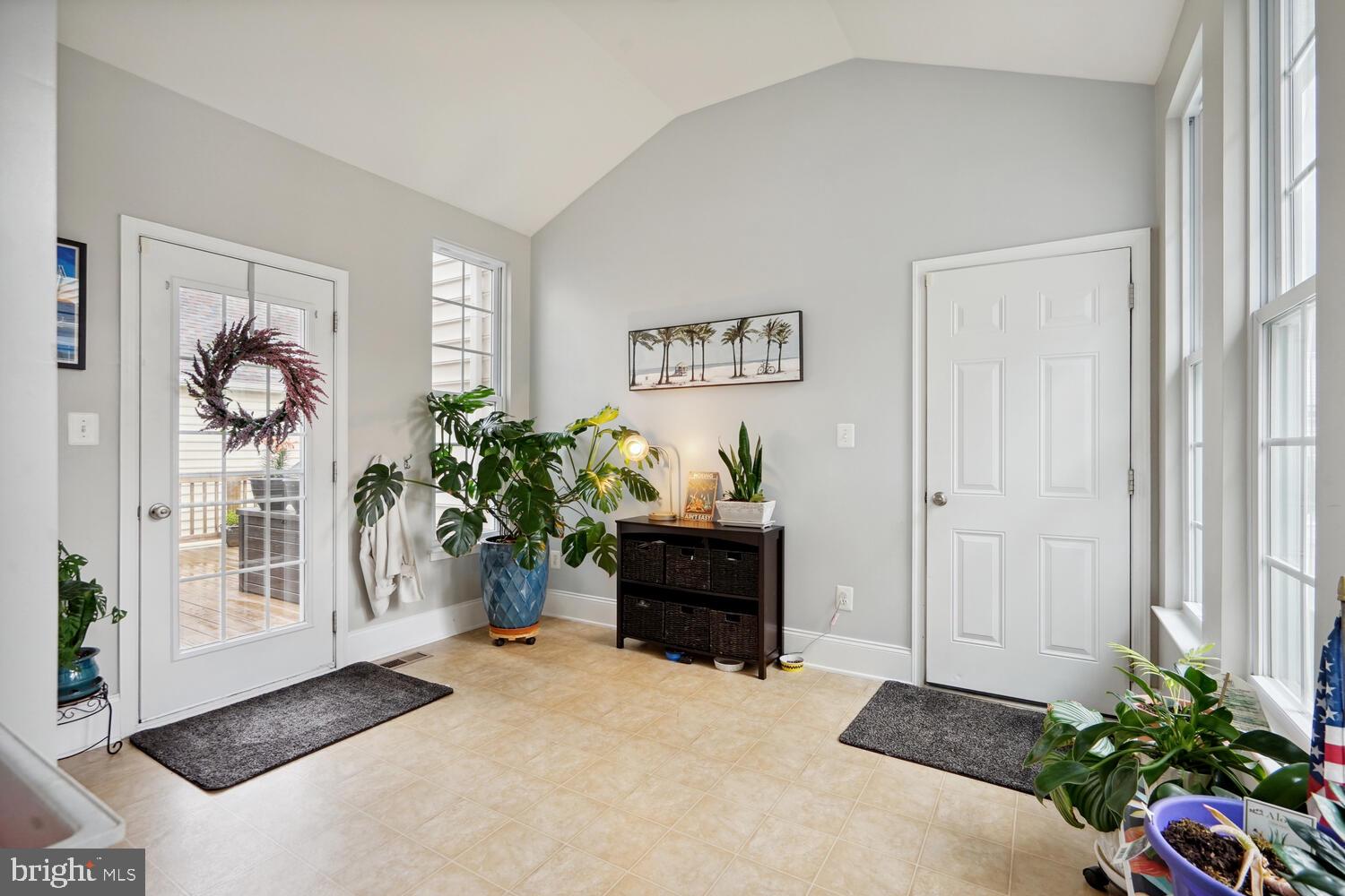 SOUTH RIDING - Residential