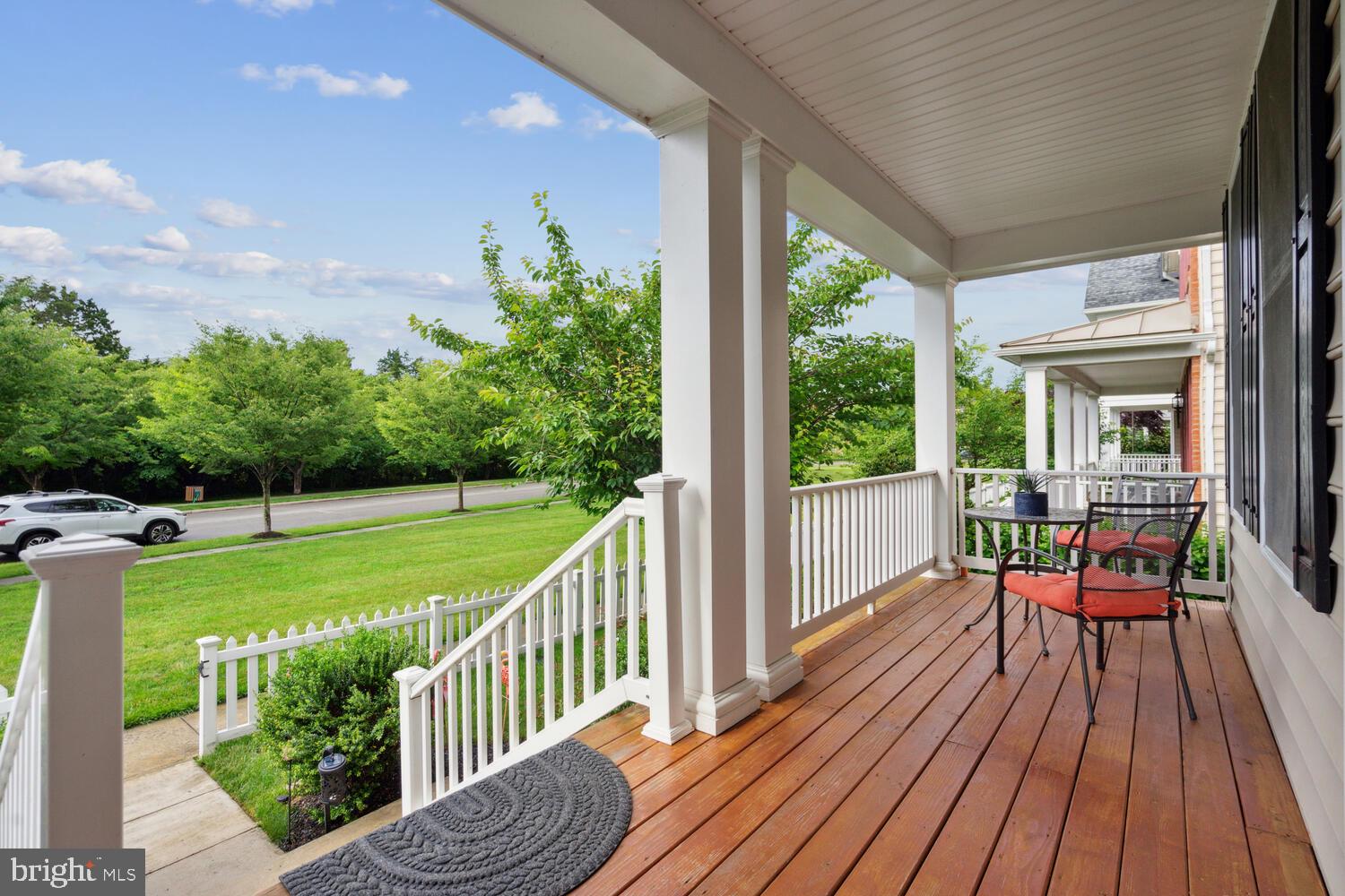 SOUTH RIDING - Residential