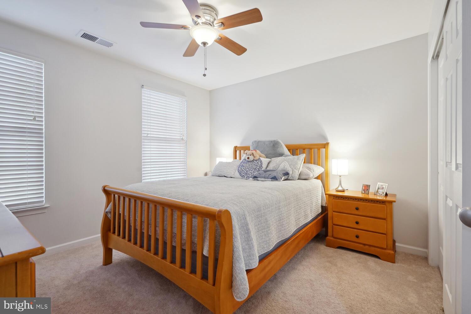 SOUTH RIDING - Residential