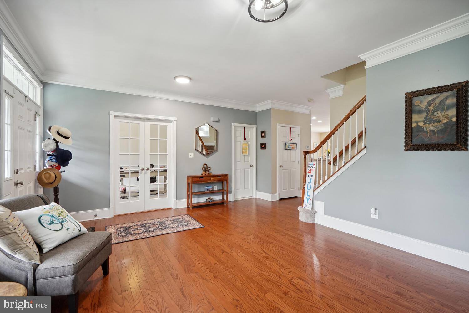 SOUTH RIDING - Residential
