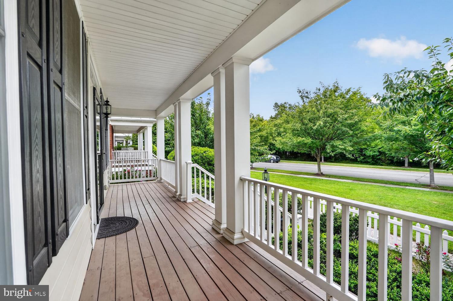 SOUTH RIDING - Residential