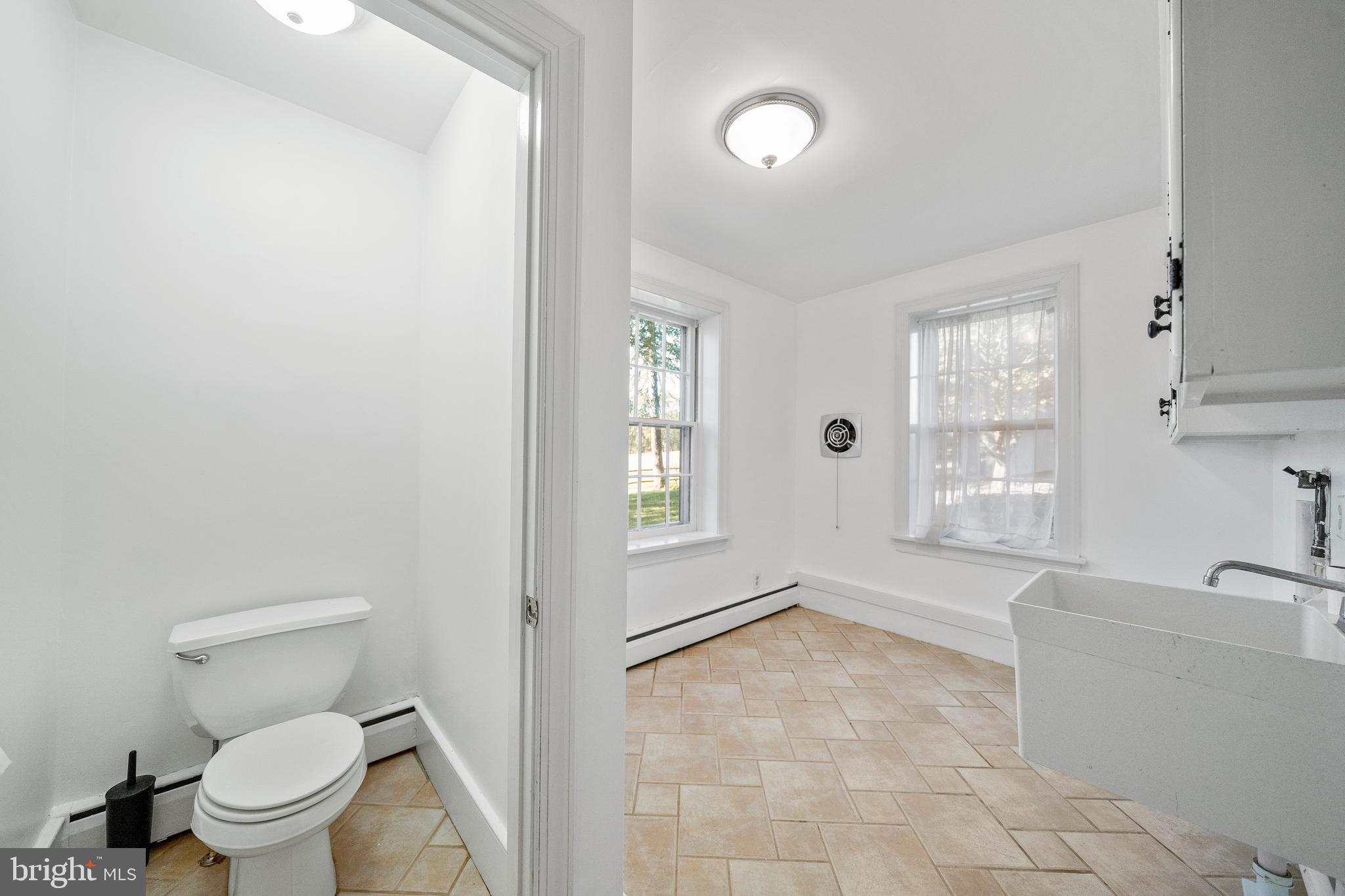 CHESHIRE HUNT - Residential