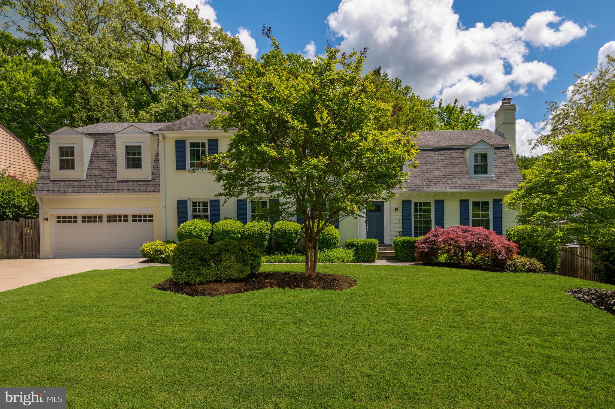 RIVER FALLS - Residential